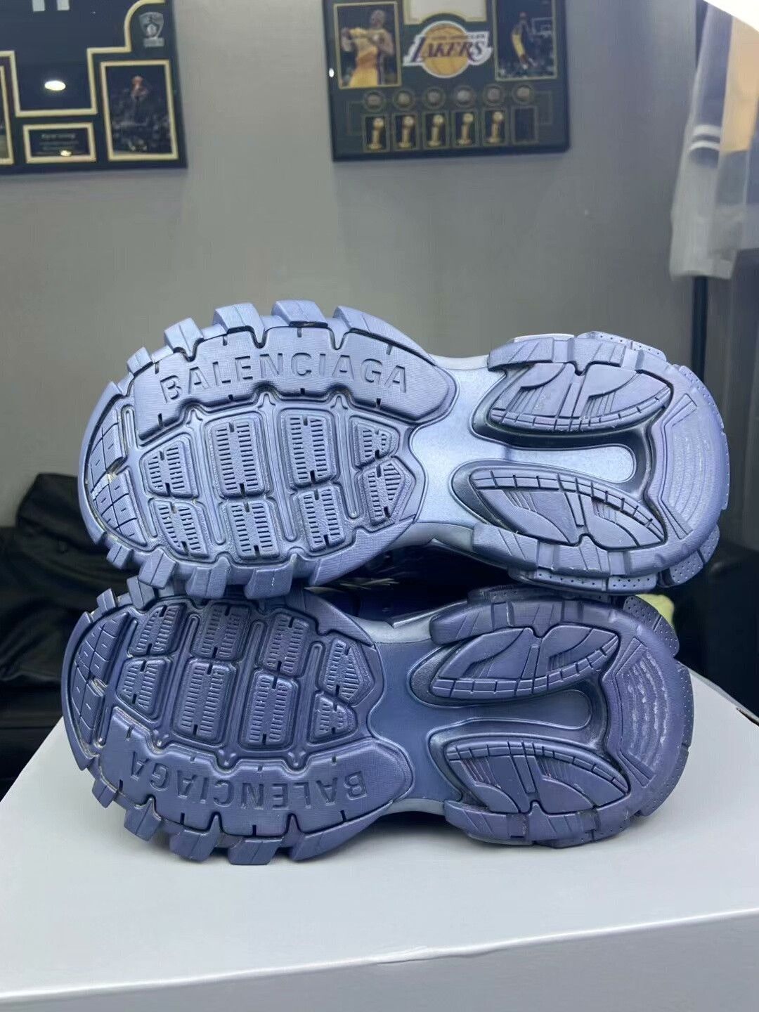 Balenciaga Balenciaga Blue Lowtop Sneakers 6.5 Men Size US 6.5 / EU 39-40 - 5 Thumbnail