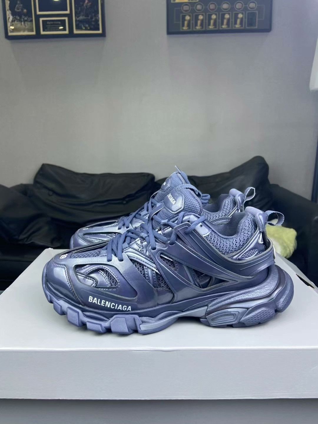 Balenciaga Balenciaga Blue Lowtop Sneakers 6.5 Men Size US 6.5 / EU 39-40 - 3 Thumbnail