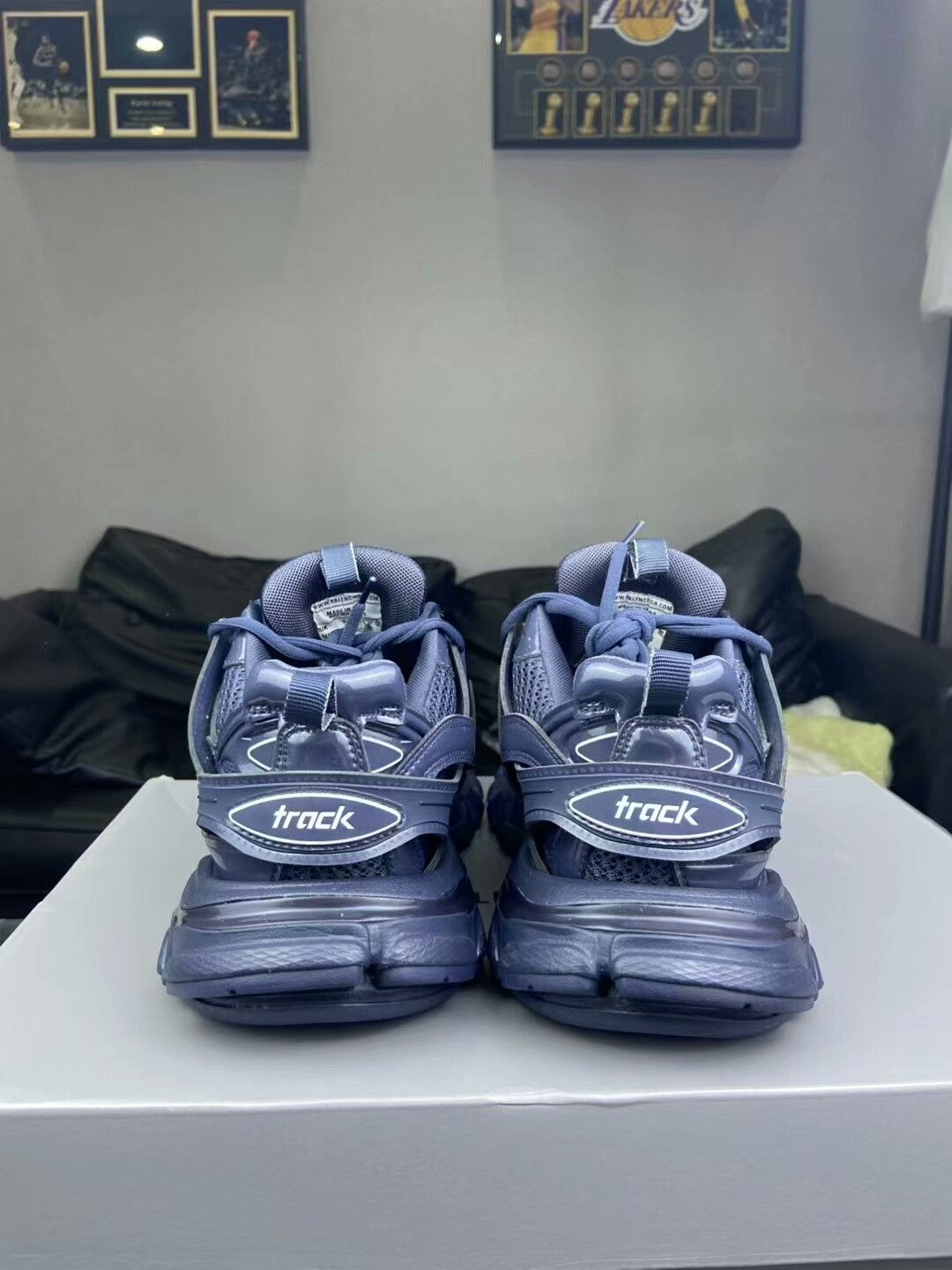 Balenciaga Balenciaga Blue Lowtop Sneakers 6.5 Men Size US 6.5 / EU 39-40 - 4 Thumbnail