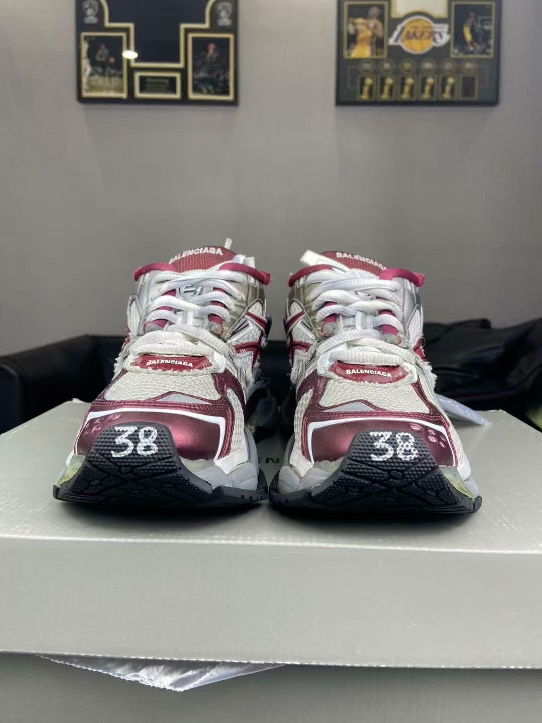 Balenciaga Balenciaga Running Red Lowtop Sneakers us_7-5 Women Size US 7.5 / IT 37.5 - 2 Thumbnail