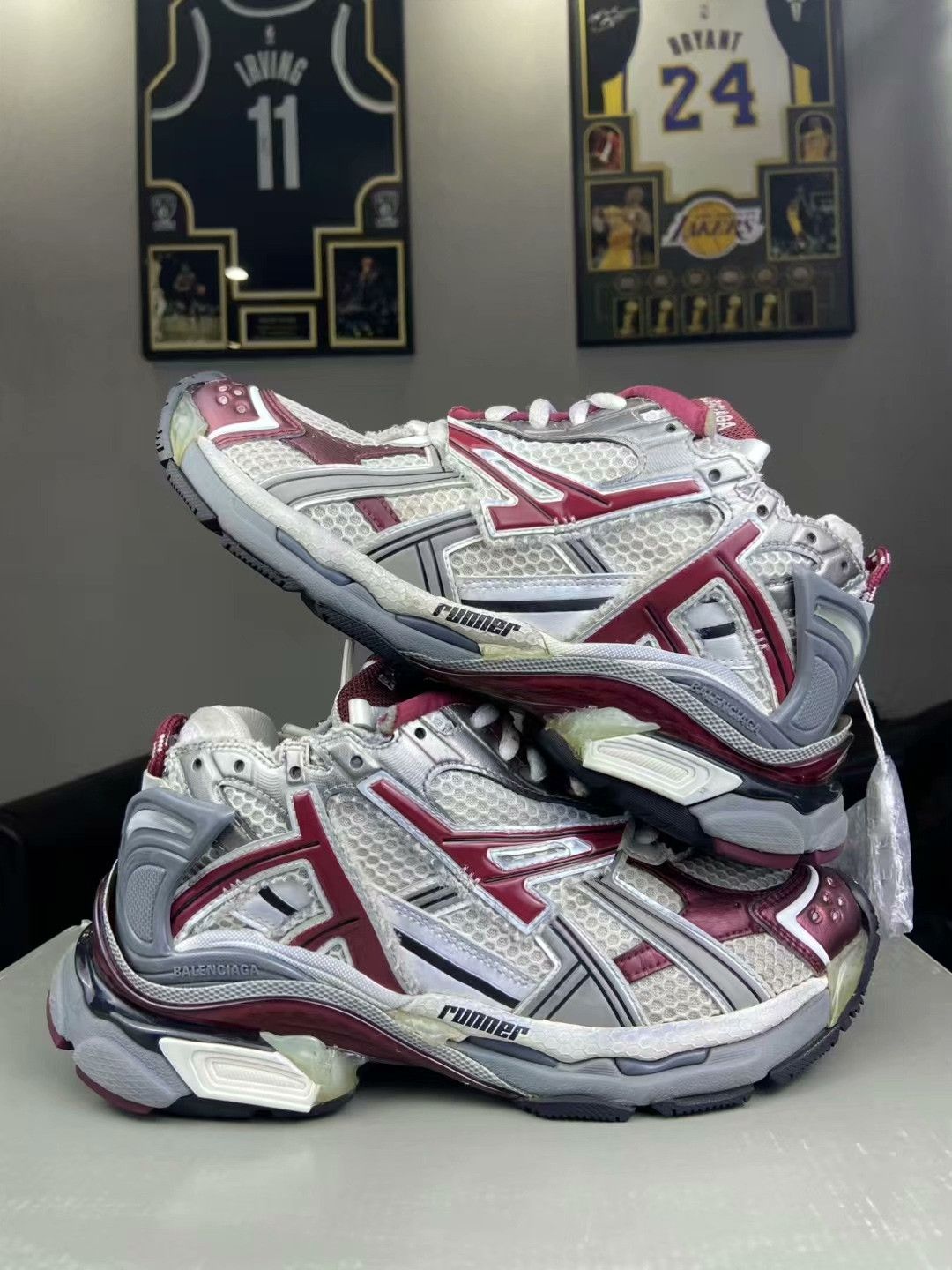 Balenciaga Balenciaga Running Red Lowtop Sneakers us_7-5 Women Size US 7.5 / IT 37.5 - 7 Thumbnail