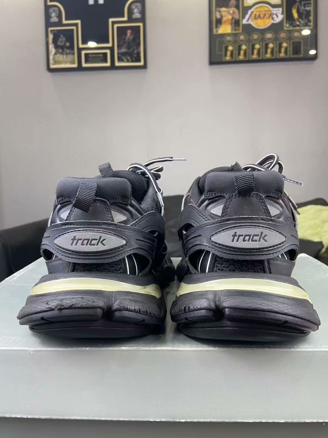 Balenciaga Balenciaga Black Lowtop Sneakers 8.5 Men Size US 8.5 / EU 41-42 - 8 Thumbnail