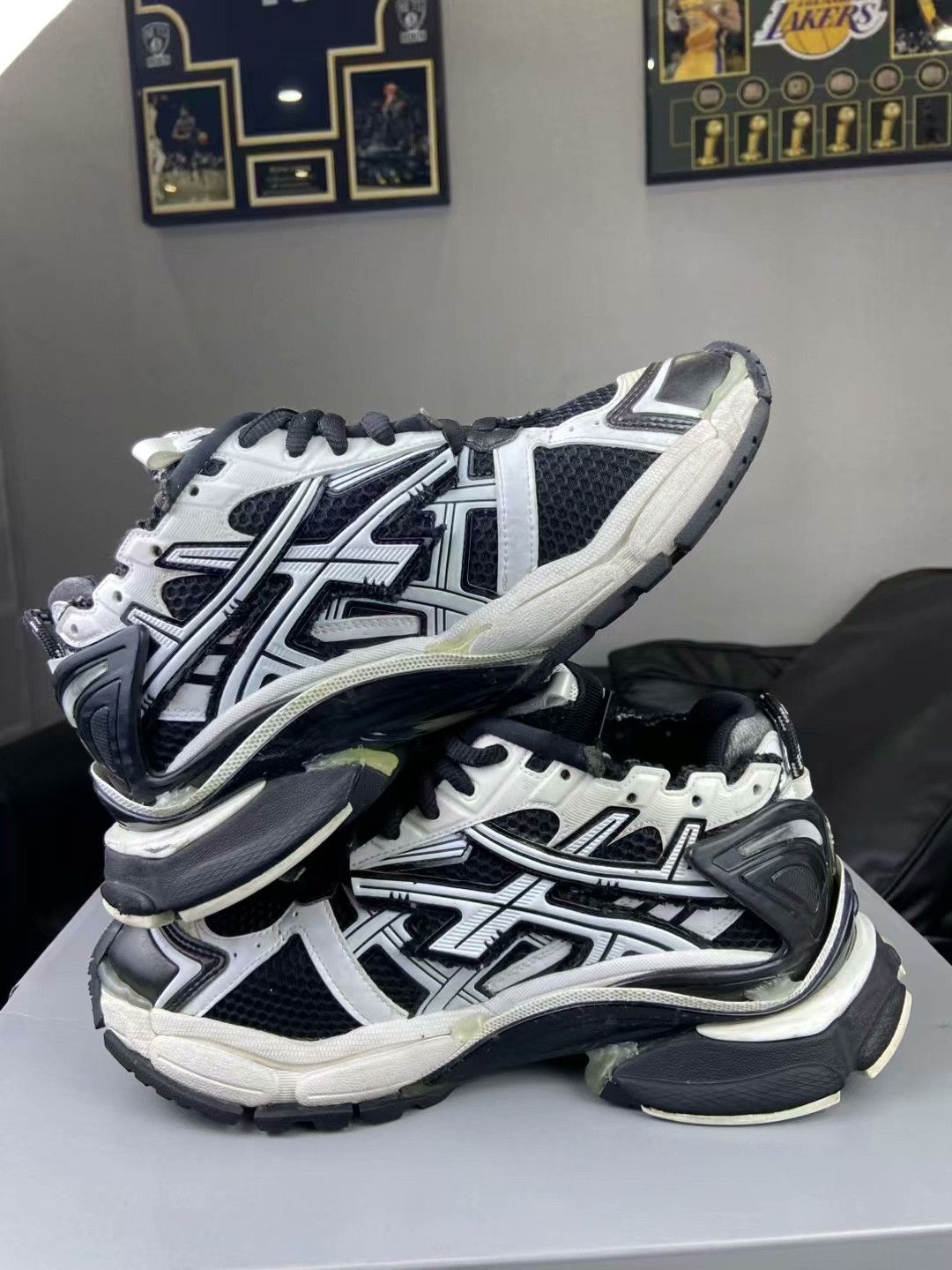 Balenciaga Balenciaga Running Black Lowtop Sneakers 7.5 Men Size US 7.5 / EU 40-41 - 6 Thumbnail