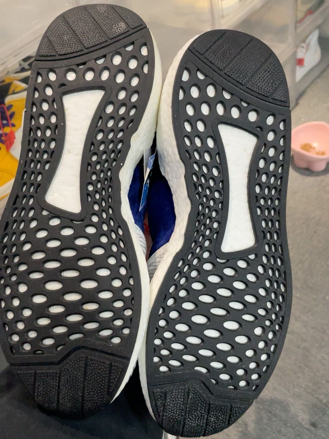 Adidas Adidas Lowtop Sneakers 10.5 Men Size US 10.5 / EU 43-44 - 2 Thumbnail