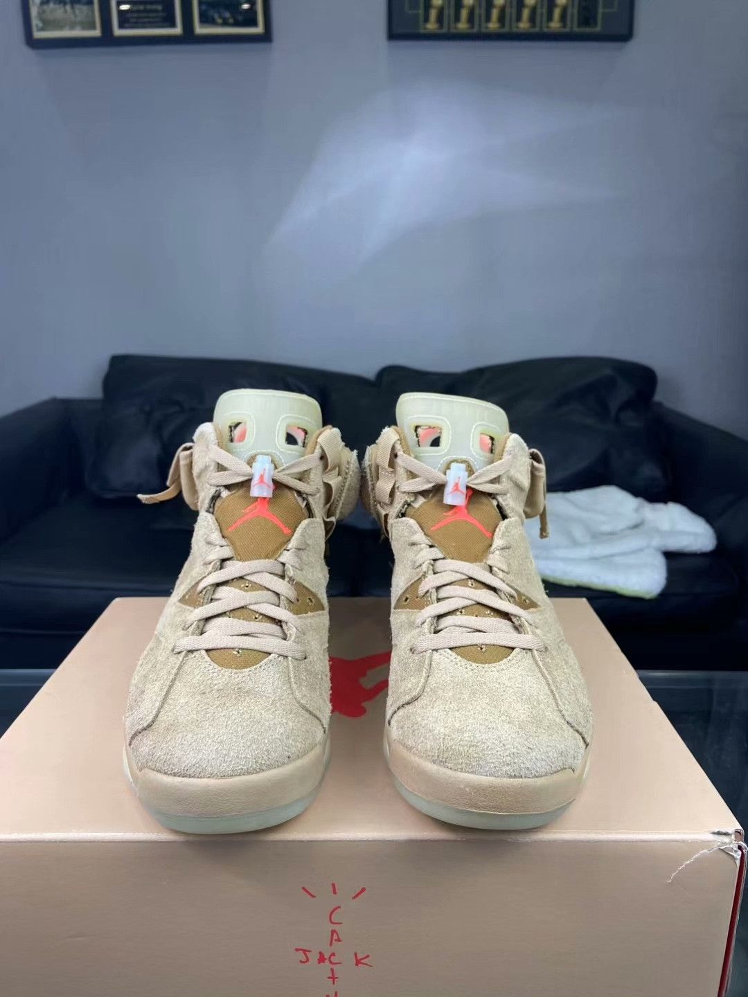 Nike Nike Beige Lowtop Sneakers 8.5 Men Size US 8.5 / EU 41-42 - 3 Thumbnail
