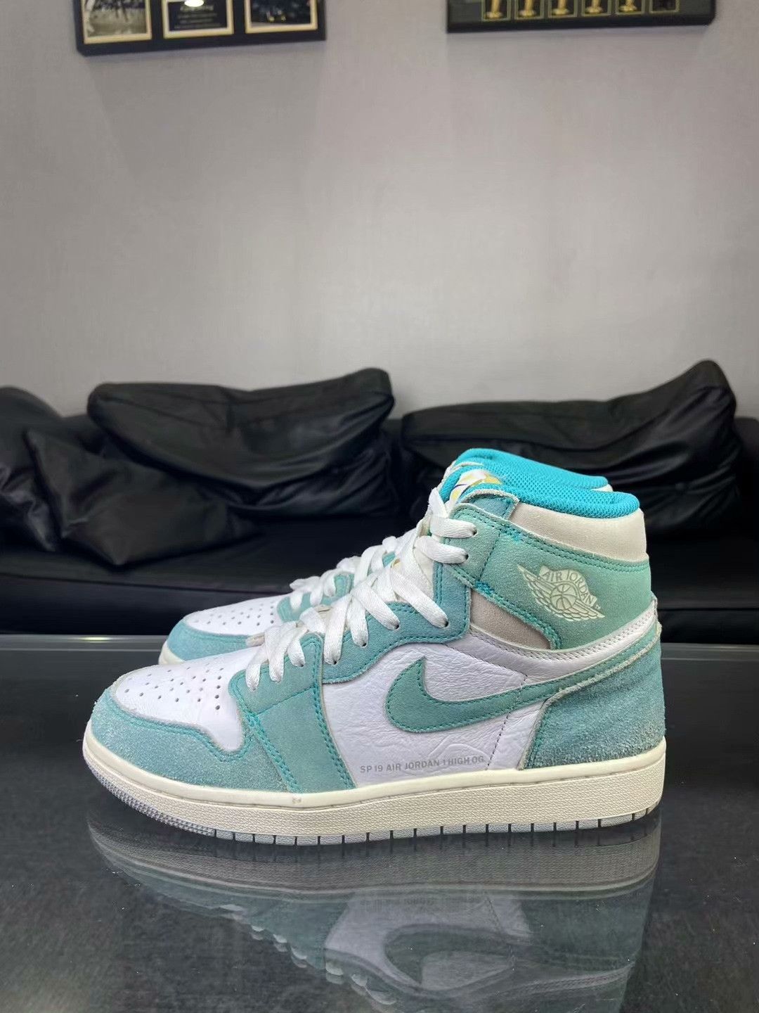 Nike Nike Green Lowtop Sneakers 9 Men Size US 9 / EU 42 - 4 Thumbnail
