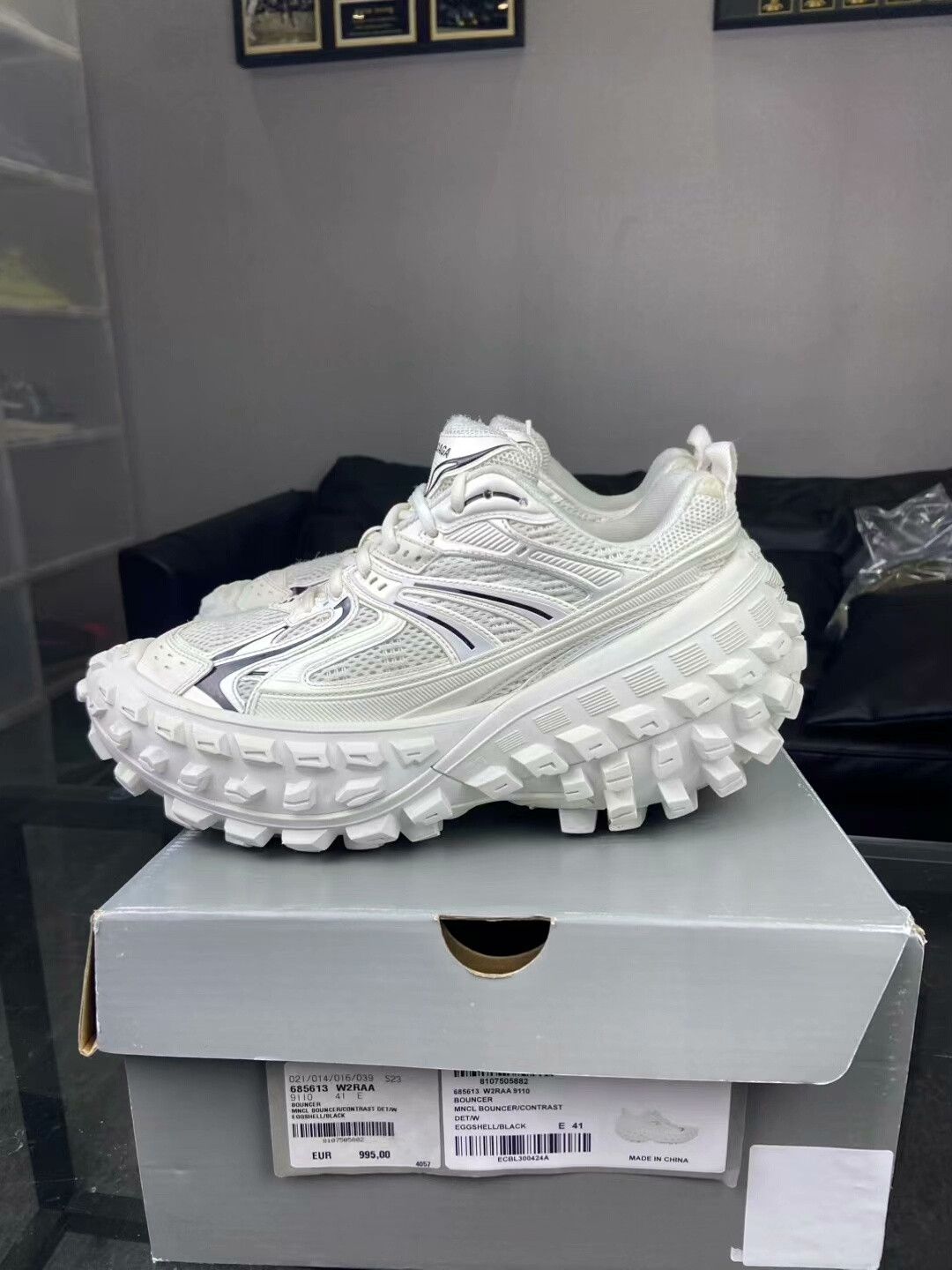 Balenciaga Balenciaga White Lowtop Sneakers 8.5 Men Size US 8.5 / EU 41-42 - 8 Thumbnail