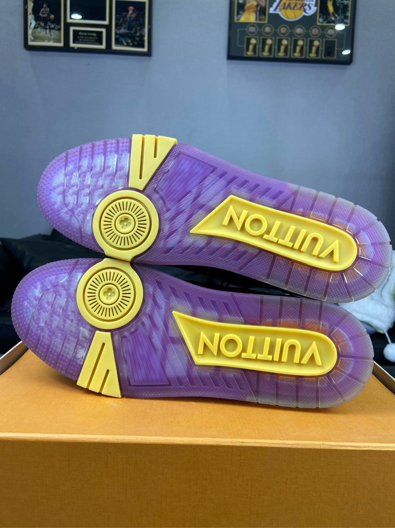 Louis Vuitton Louis Vuitton Training Purple Lowtop Sneakers 10 Men Size US 10 / EU 43 - 4 Thumbnail