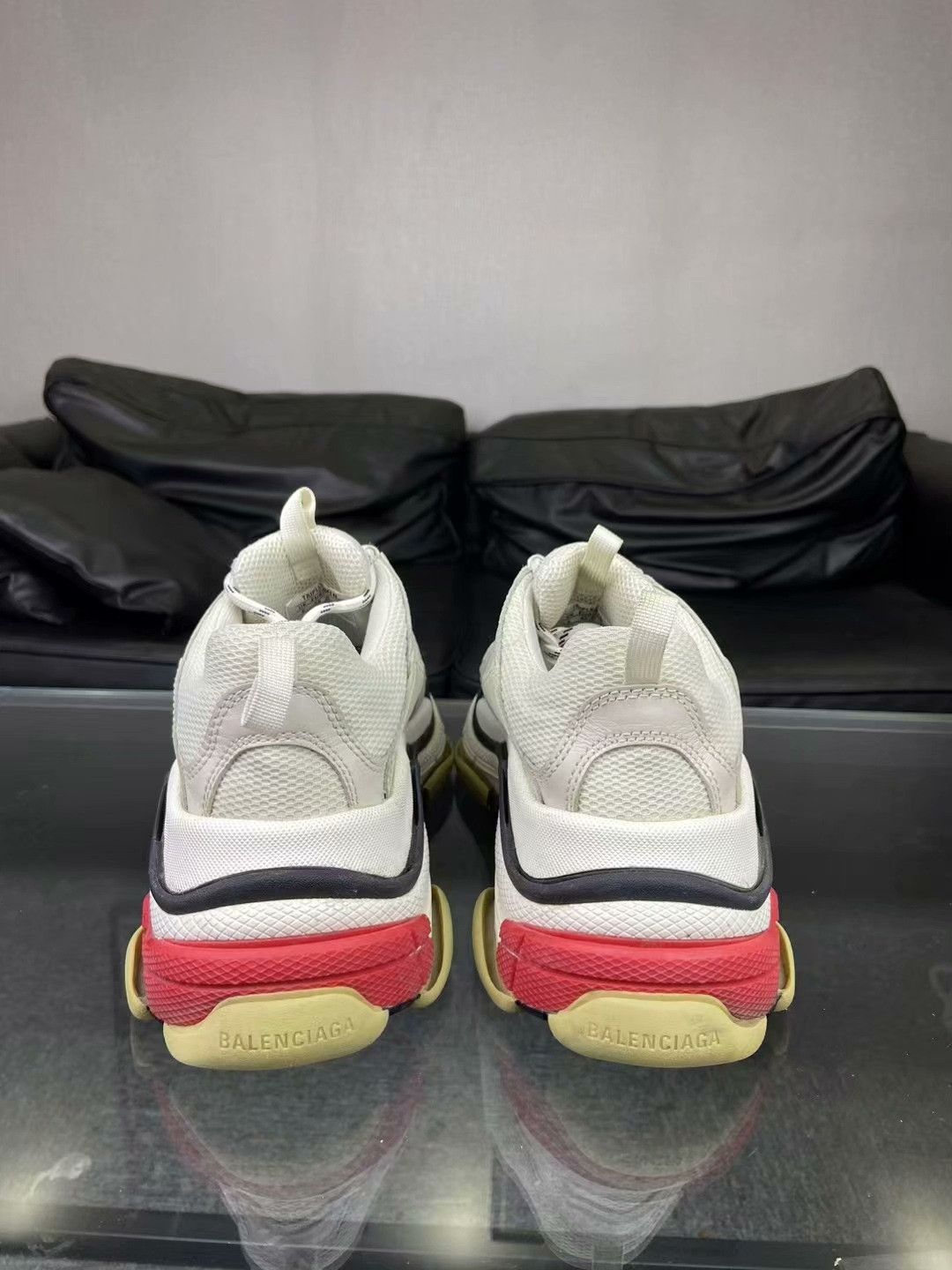Balenciaga Balenciaga Red Lowtop Sneakers 7.5 Men Size US 7.5 / EU 40-41 - 4 Thumbnail