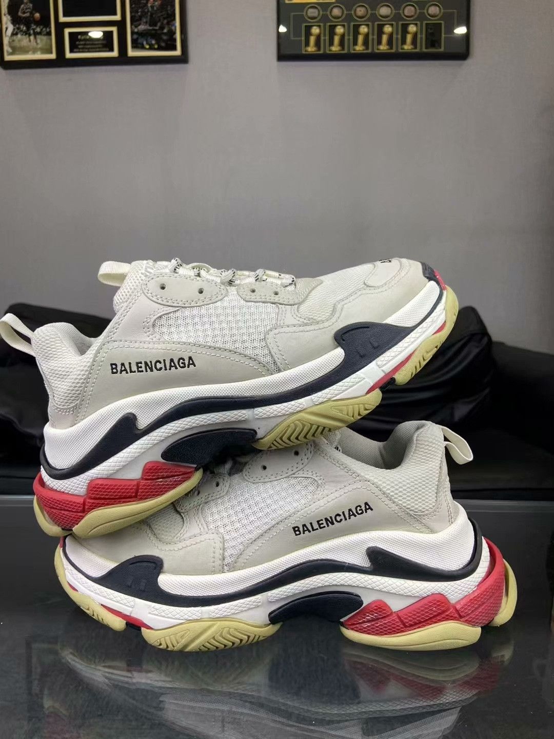 Balenciaga Balenciaga Red Lowtop Sneakers 7.5 Men Size US 7.5 / EU 40-41 - 7 Thumbnail