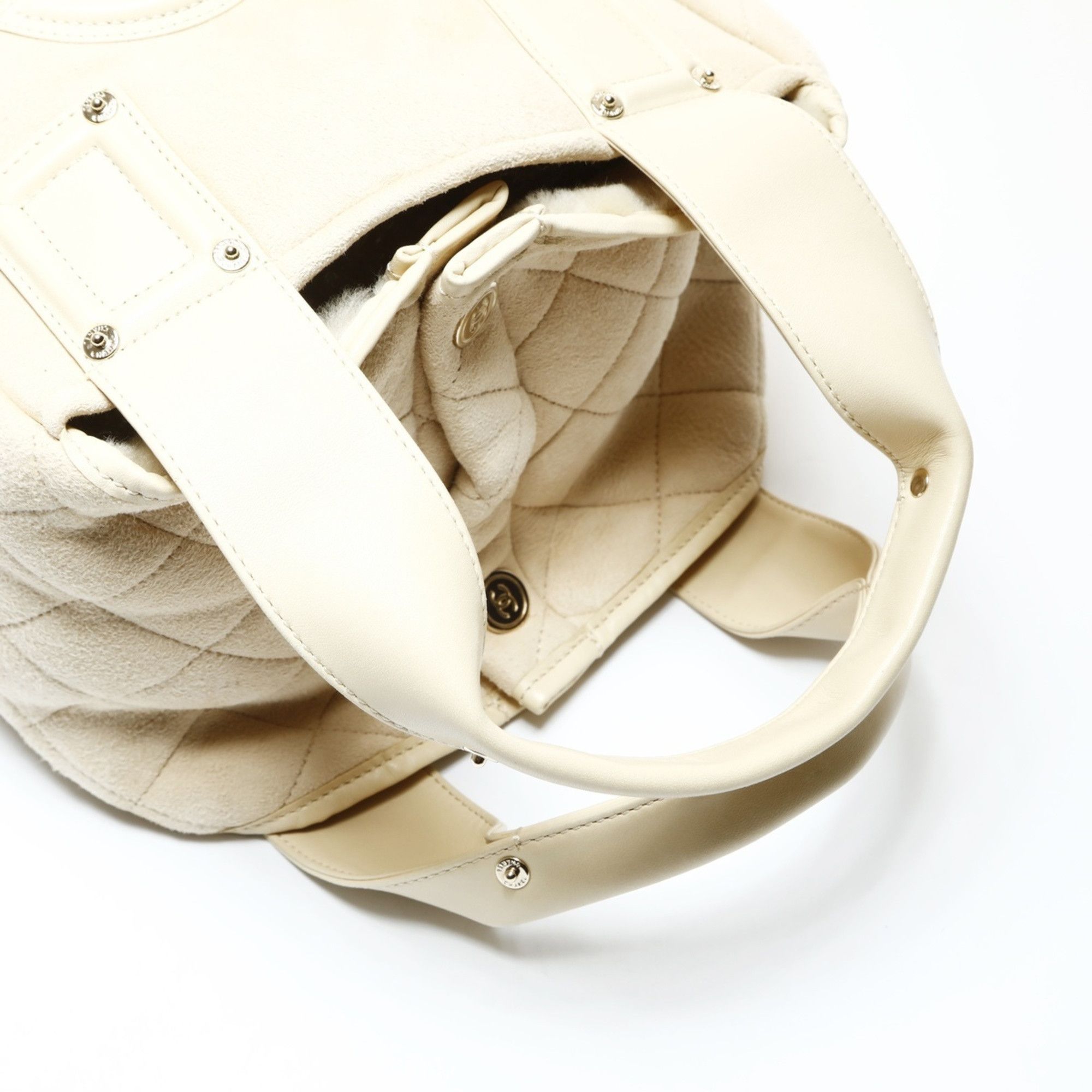 Chanel CHANEL Ivory Mouton Suede Coco Mark Handbag, Beige, WS25202 Size ONE SIZE - 13 Thumbnail