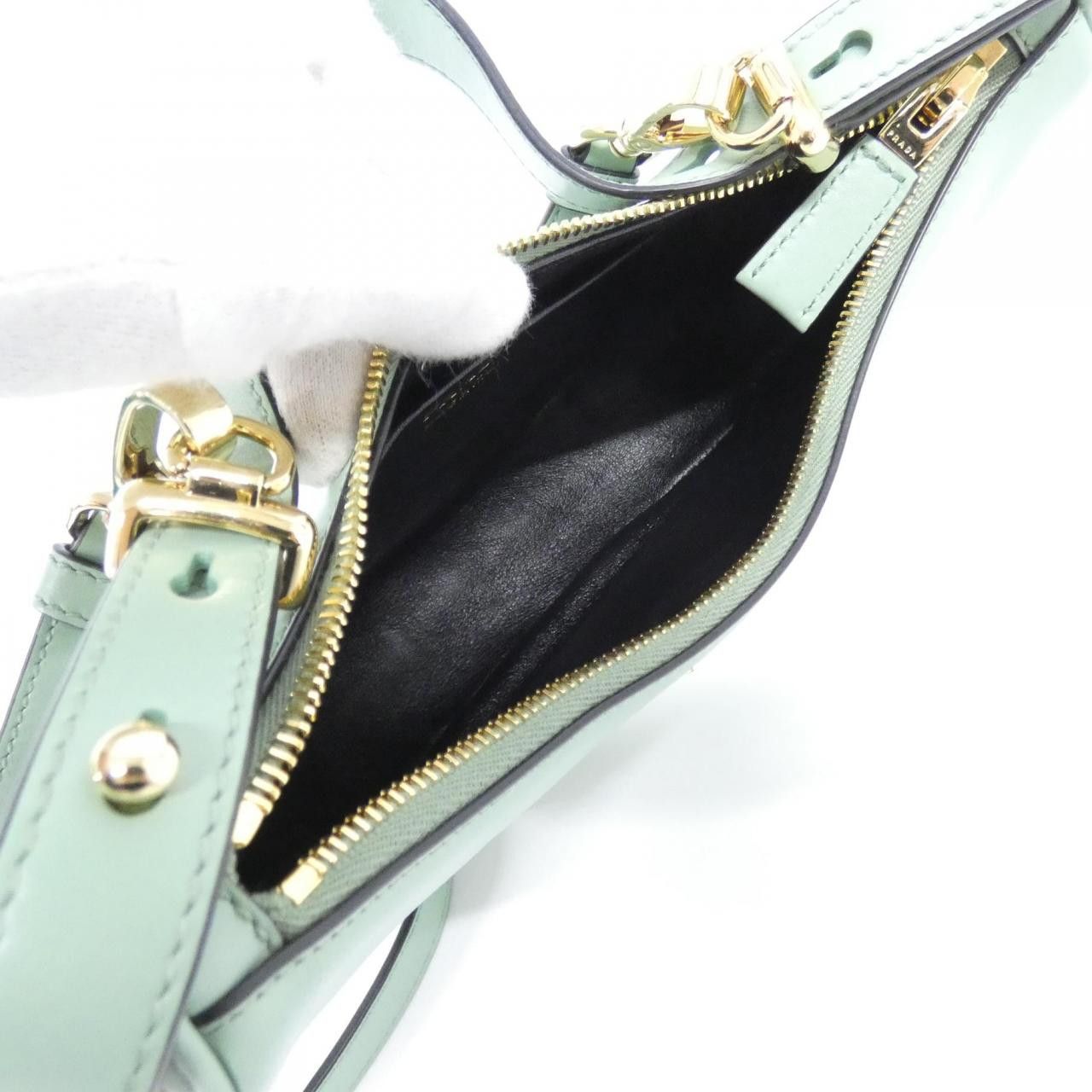 Prada Prada Prada Soft Calf Shoulder Bag Leather Shoulder Bag 1BC194 DUTY FREE for USA Size ONE SIZE - 8 Thumbnail