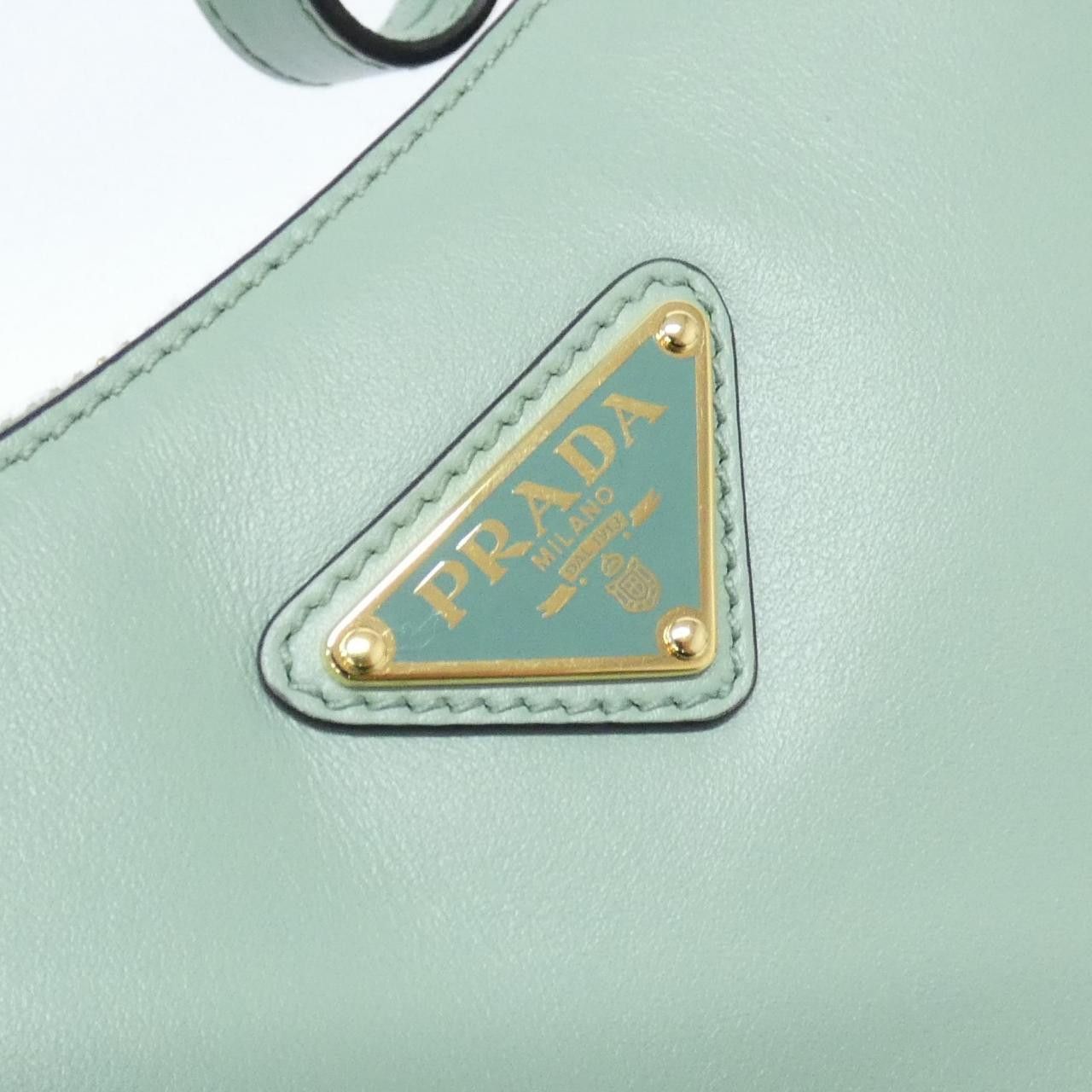 Prada Prada Prada Soft Calf Shoulder Bag Leather Shoulder Bag 1BC194 DUTY FREE for USA Size ONE SIZE - 4 Thumbnail