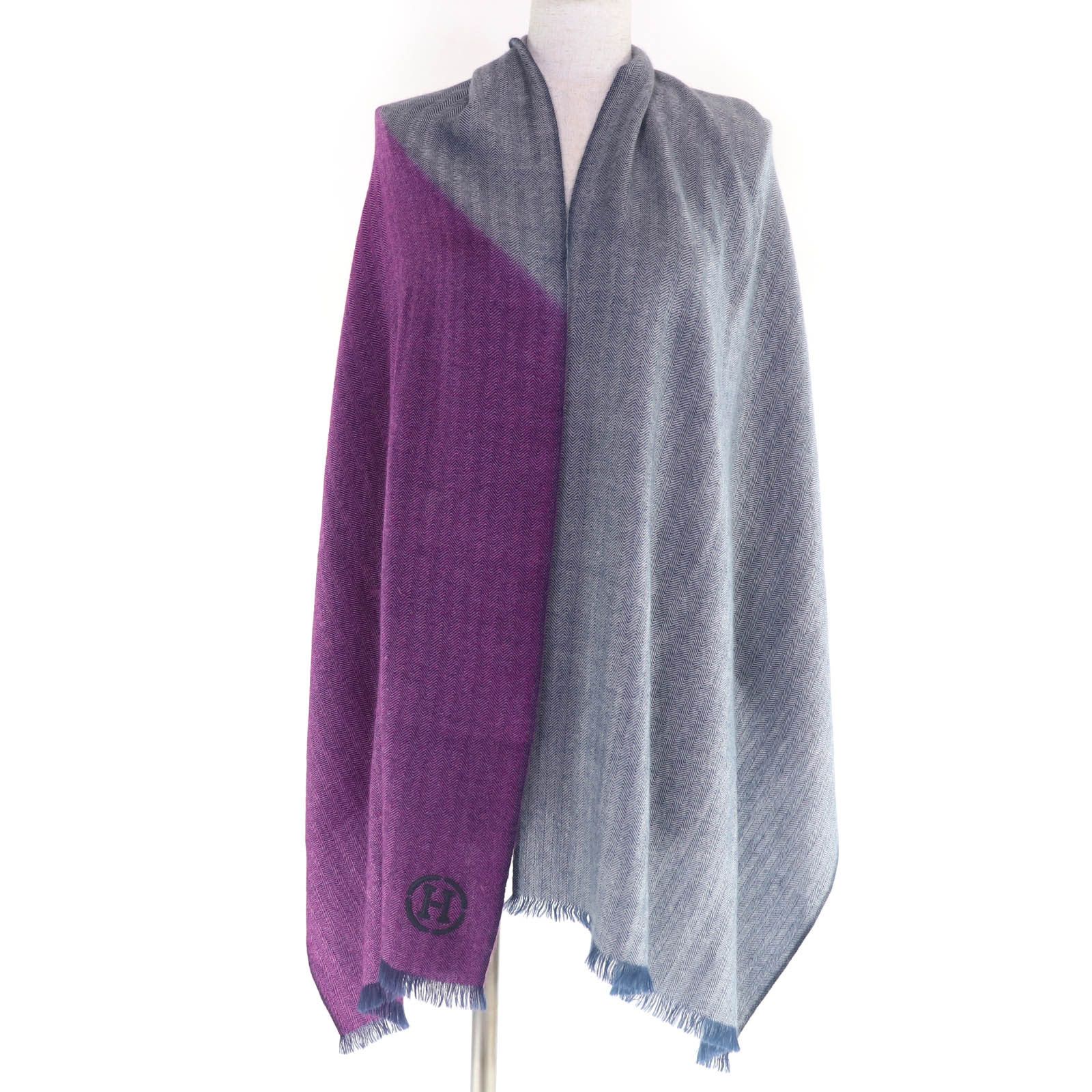 Hermes Hermes Hermes Stall H Logo Cashmere Large Shawl Textile Shawl DUTY FREE for USA Size ONE SIZE - 4 Thumbnail