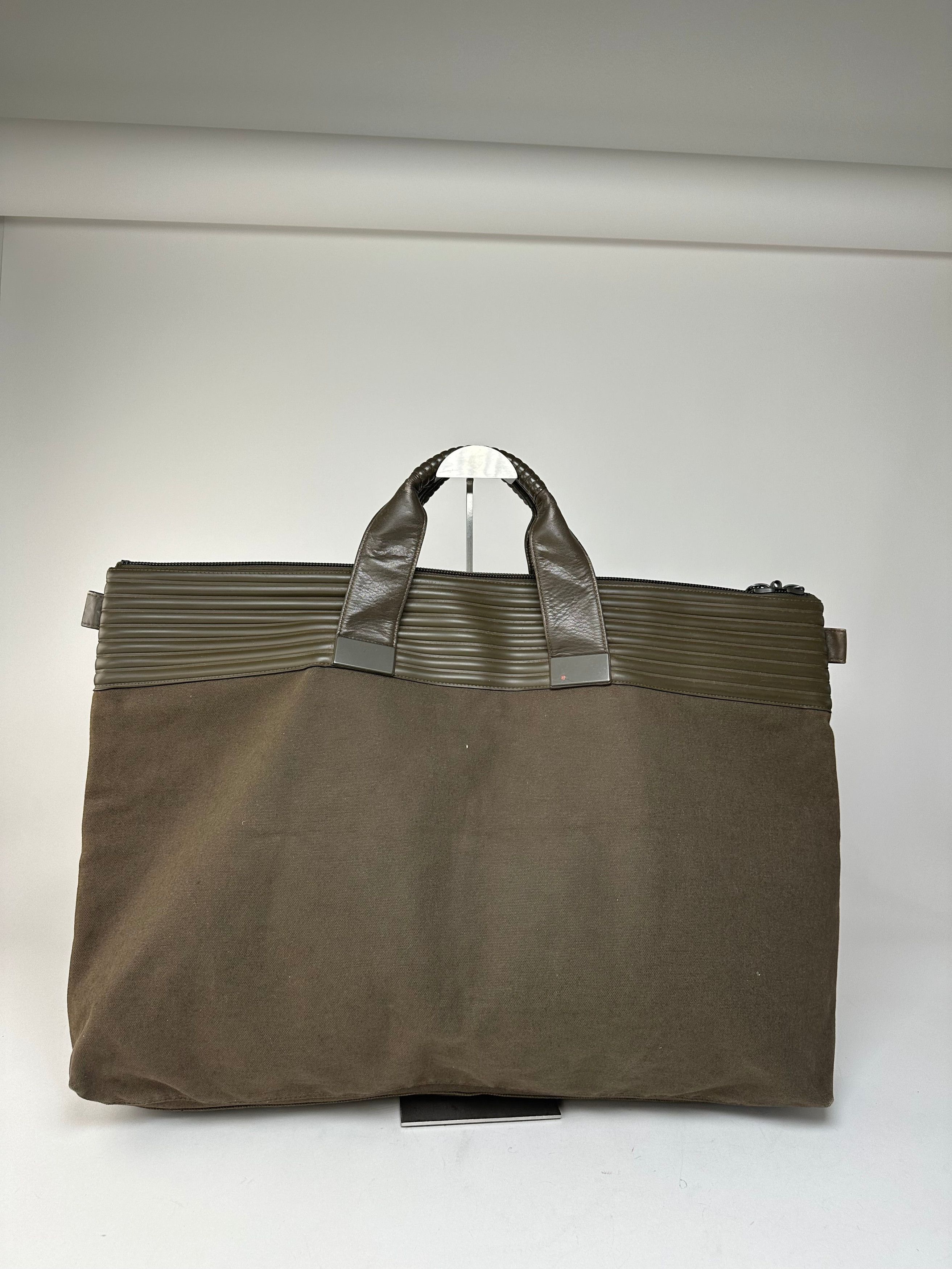 Issey Miyake Vintage Canvas Leather Handbag Khaki Size ONE SIZE - 2 Thumbnail