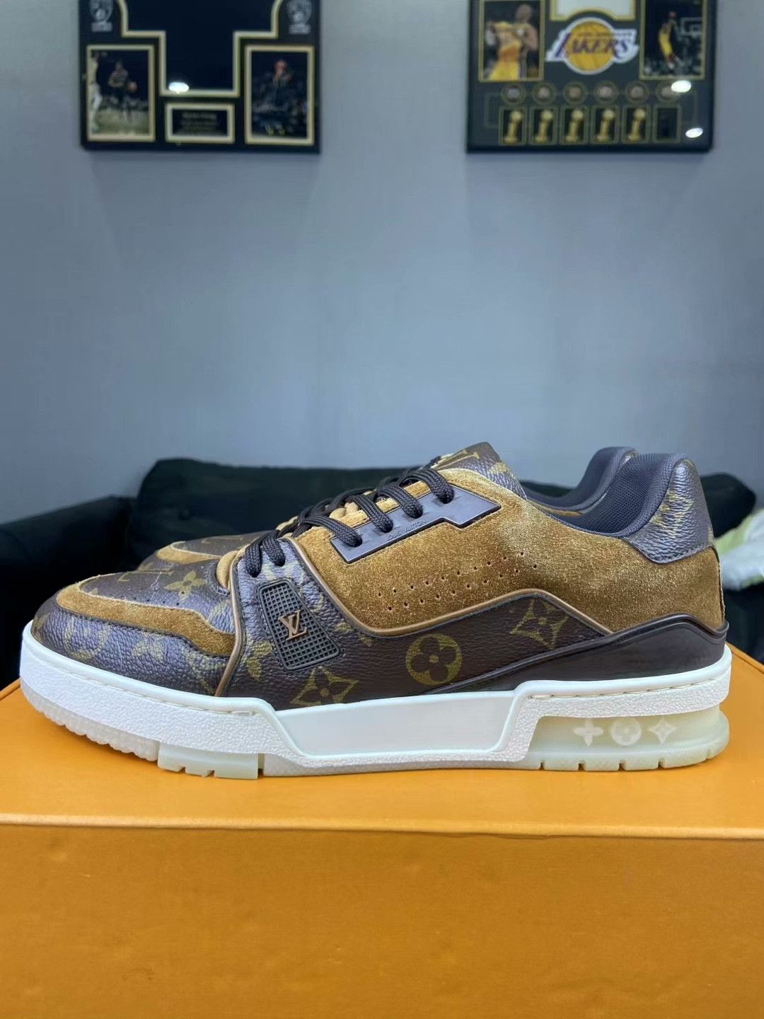 Louis Vuitton Louis Vuitton Training Lowtop Sneakers 8 Men Size US 8 / EU 41 - 3 Thumbnail