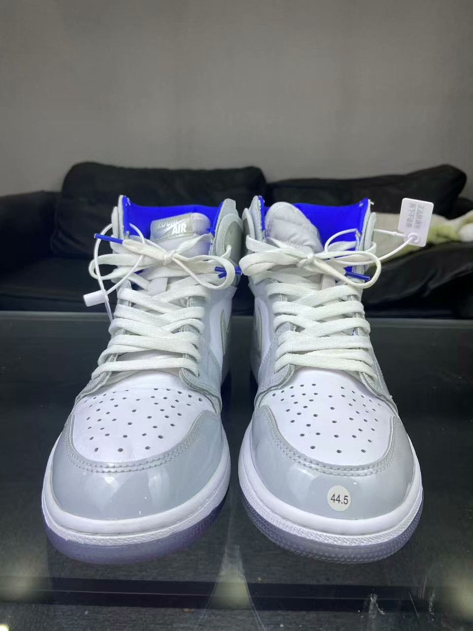 Nike Nike Hitop Sneakers 11 Men Size US 11 / EU 44 - 2 Thumbnail