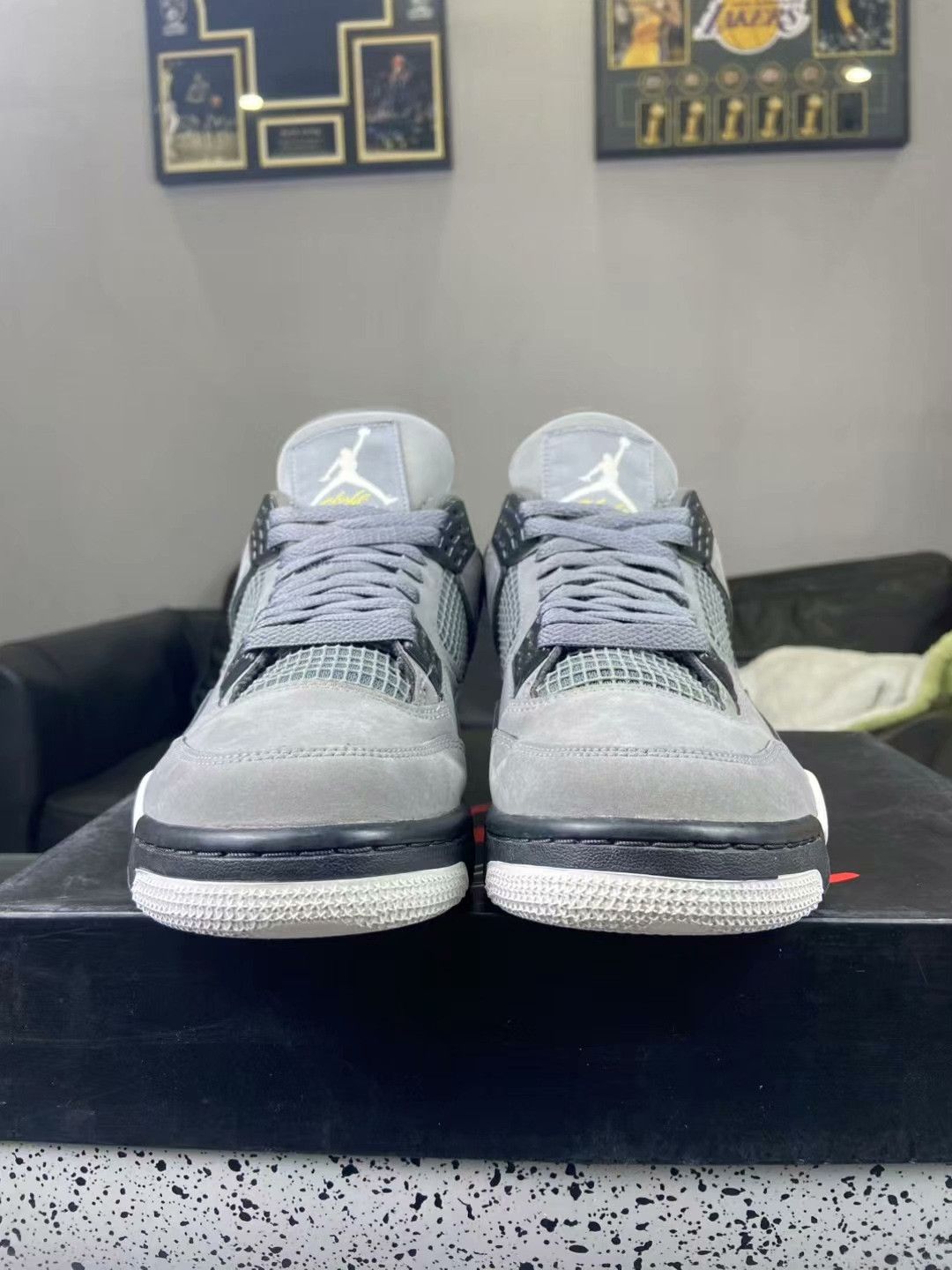 Nike Nike Gray Lowtop Sneakers 9.5 Men Size US 9.5 / EU 42-43 - 2 Thumbnail