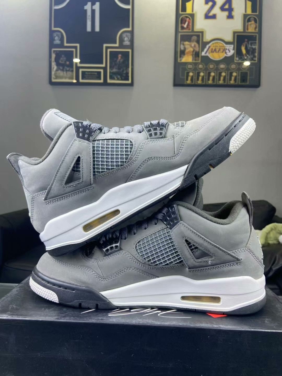 Nike Nike Gray Lowtop Sneakers 9.5 Men Size US 9.5 / EU 42-43 - 6 Thumbnail