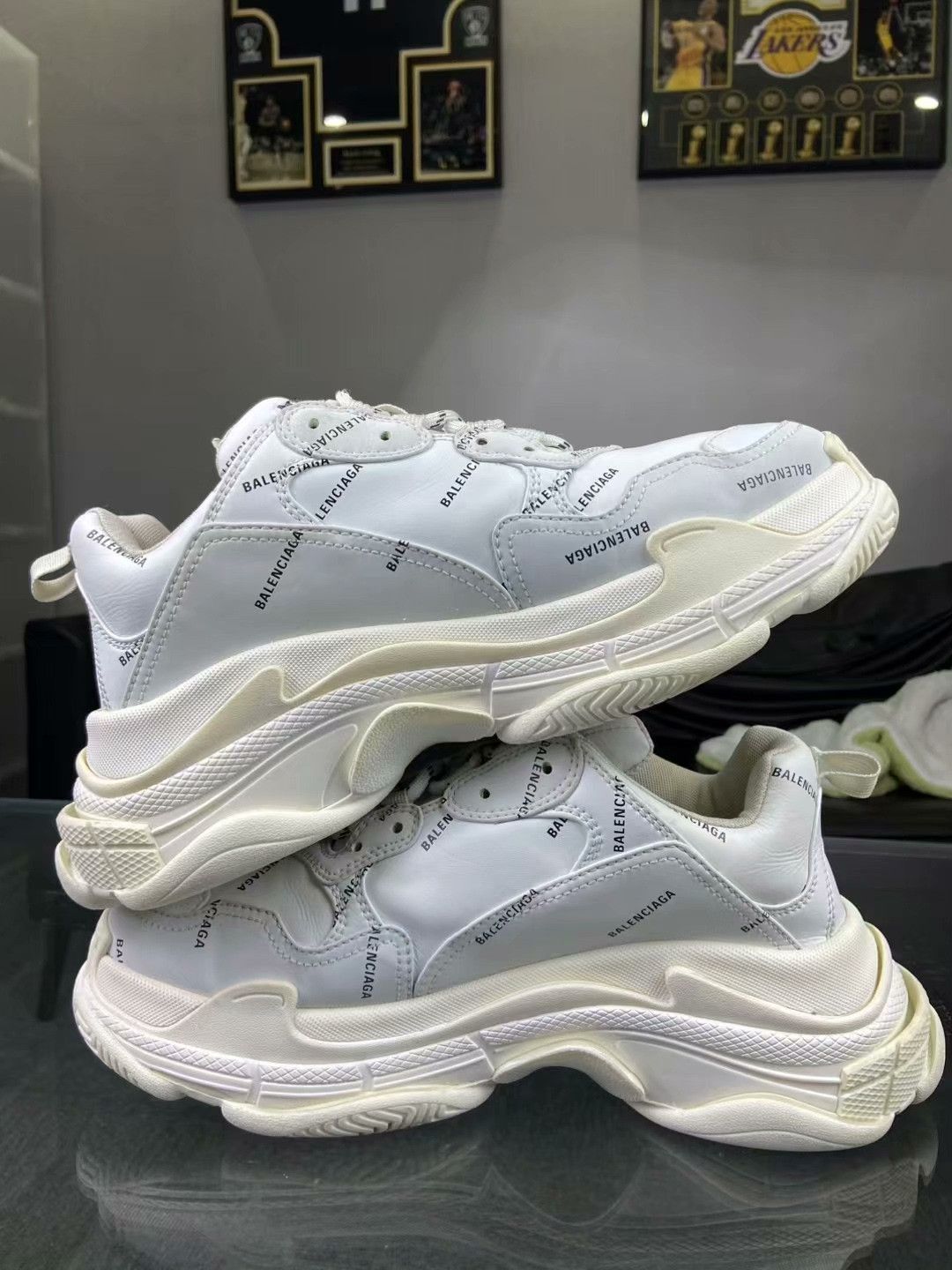 Balenciaga Balenciaga Lowtop Sneakers 10 Men Size US 10 / EU 43 - 6 Thumbnail