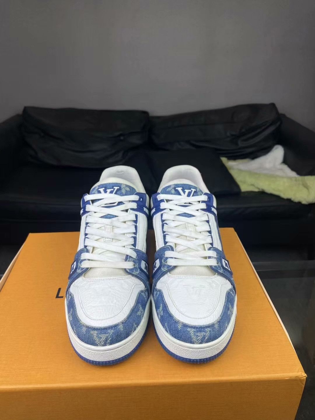 Louis Vuitton Louis Vuitton Training Denim Blue Lowtop Sneakers 9 Men Size US 9 / EU 42 - 2 Thumbnail