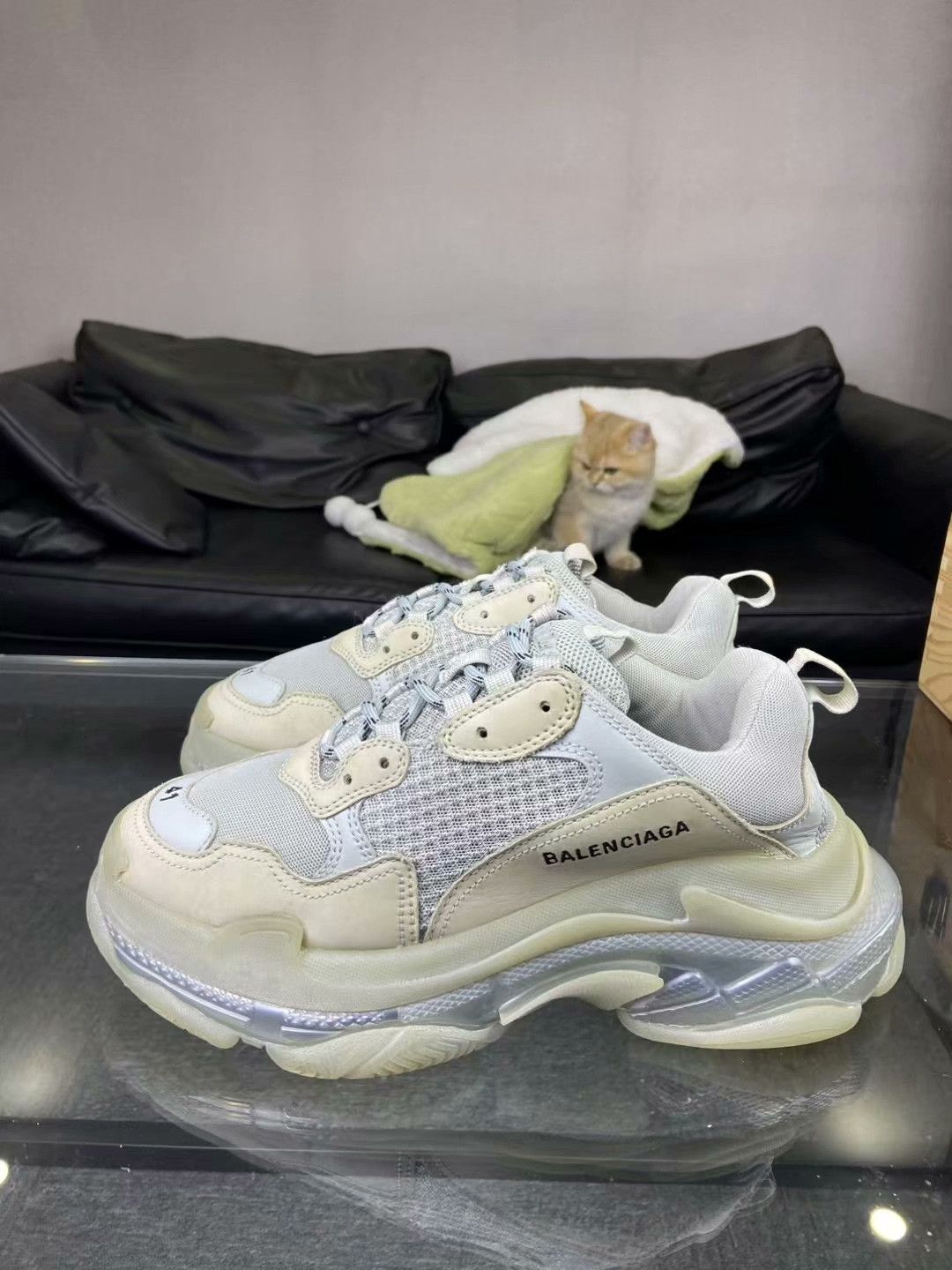 Balenciaga Balenciaga Green Lowtop Sneakers 8.5 Men Size US 8.5 / EU 41-42 - 3 Thumbnail