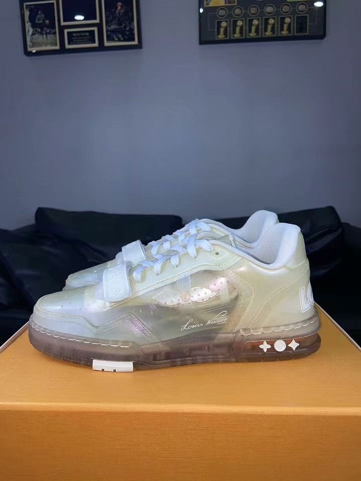 Louis Vuitton Louis Vuitton Training Lowtop Sneakers 9 Men Size US 9 / EU 42 - 3 Thumbnail
