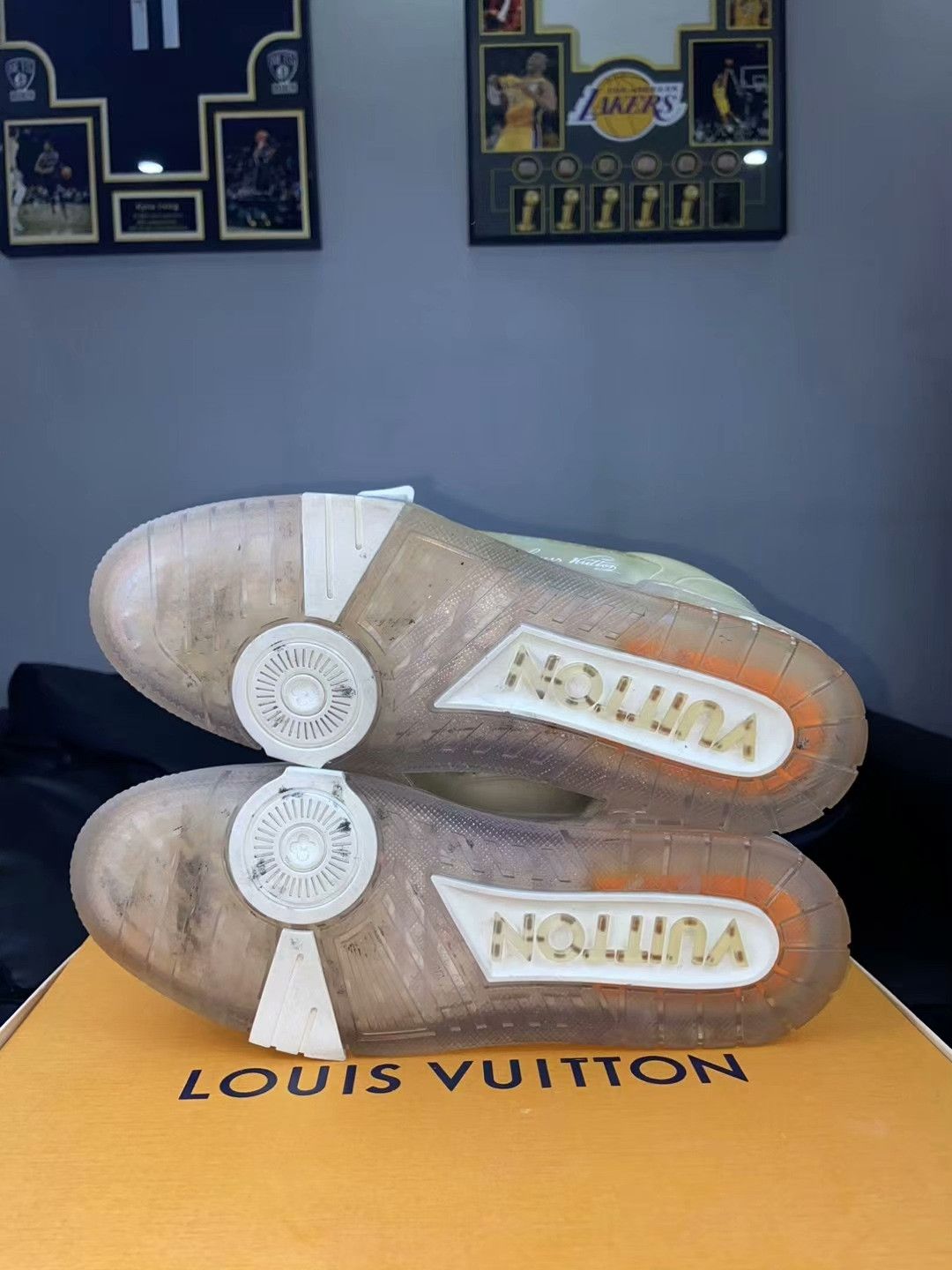 Louis Vuitton Louis Vuitton Training Lowtop Sneakers 9 Men Size US 9 / EU 42 - 5 Thumbnail