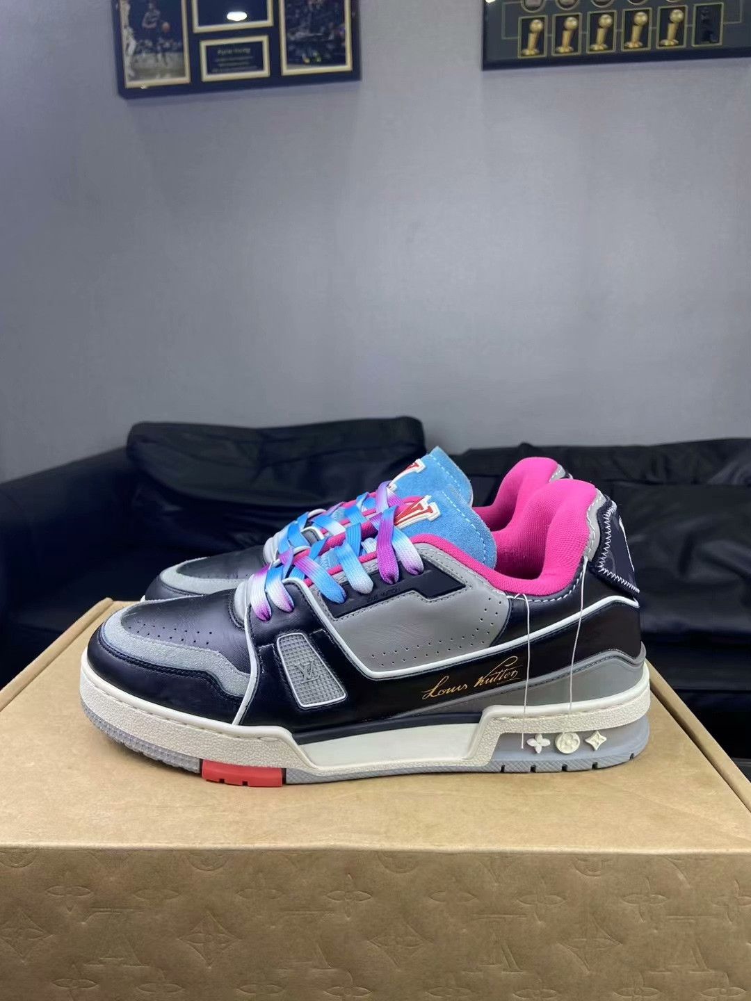 Louis Vuitton Louis Vuitton Training Multi Lowtop Sneakers 8 Men Size US 8 / EU 41 - 3 Thumbnail