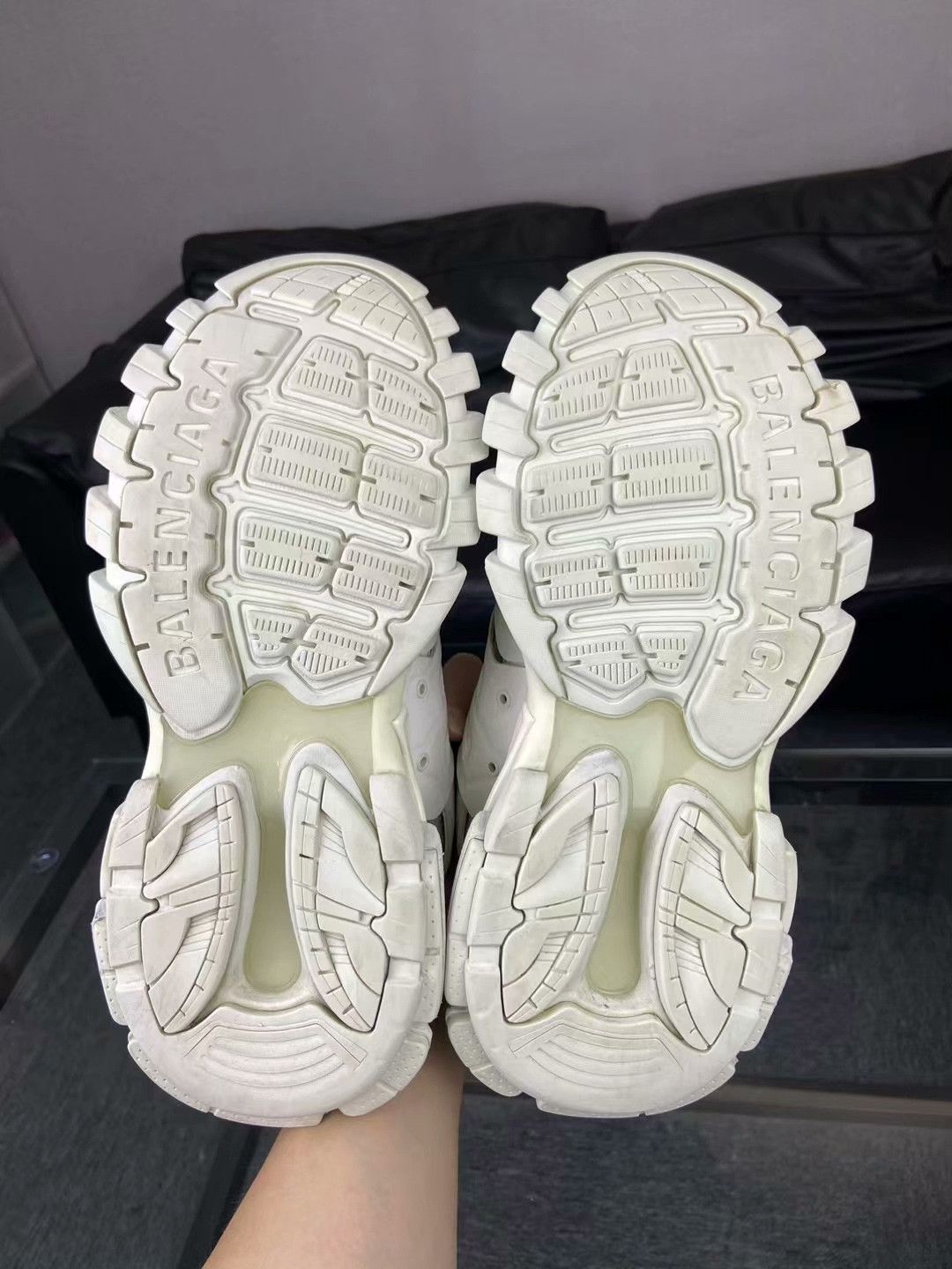 Balenciaga Balenciaga White Lowtop Sneakers us_10 Women Size US 10 / IT 40 - 6 Thumbnail