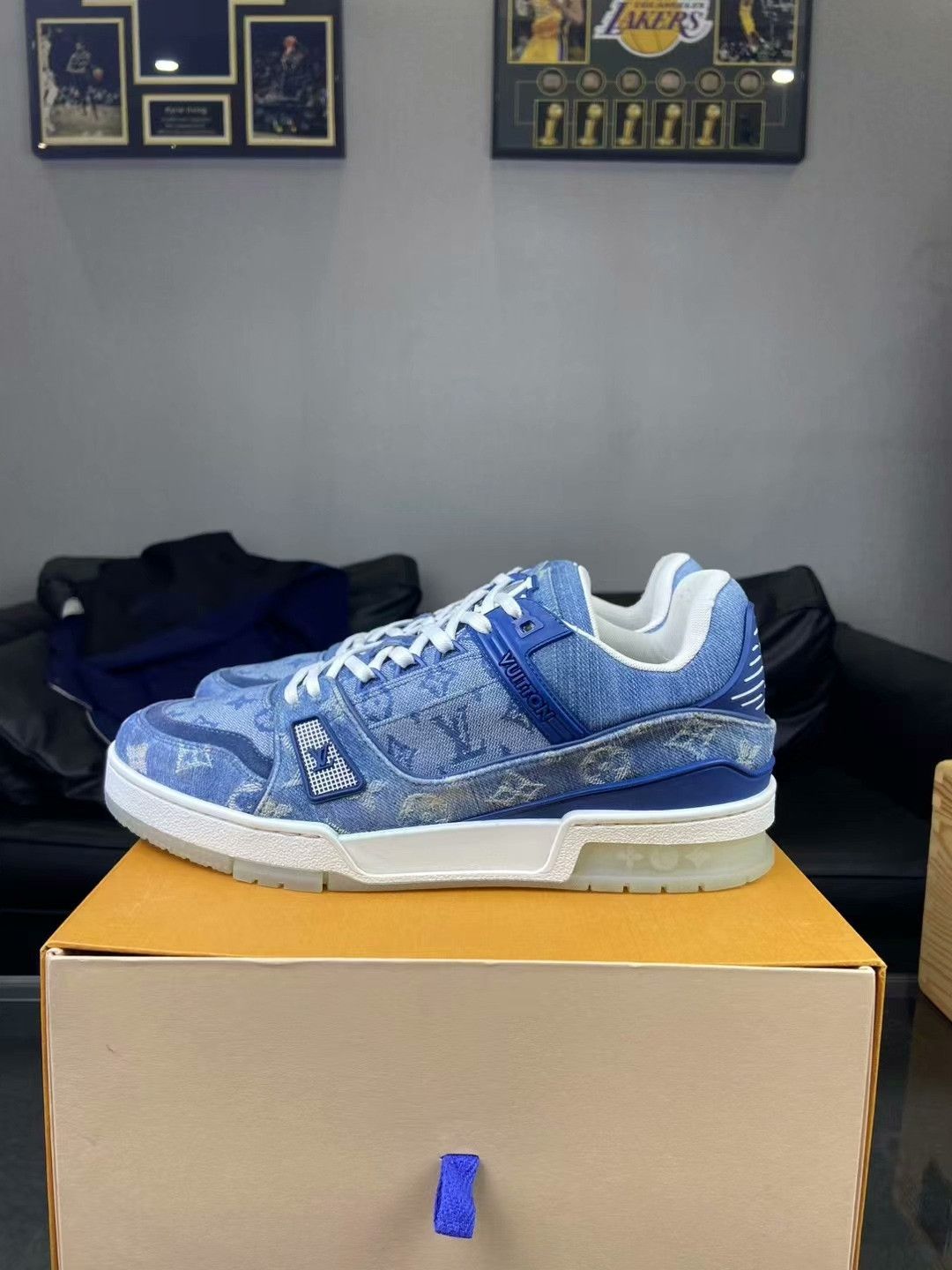 Louis Vuitton Louis Vuitton Training Denim Blue Lowtop Sneakers Women Size US 10 / IT 40 - 9 Thumbnail