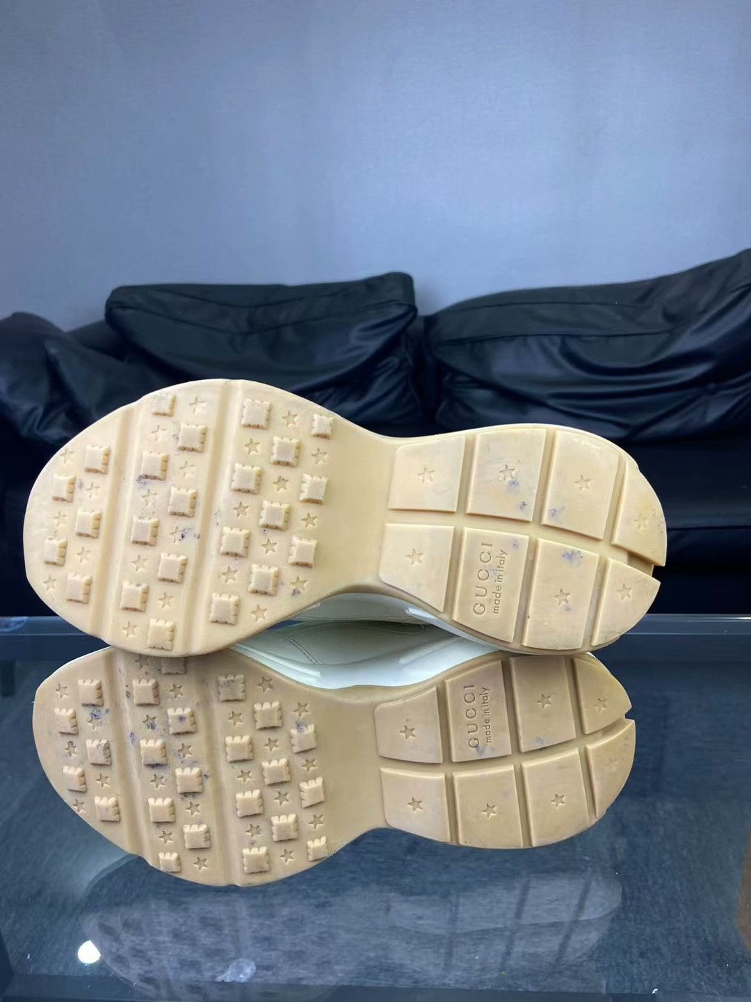 Gucci Gucci Beige Lowtop Sneakers 9 Men Size US 9 / EU 42 - 5 Thumbnail