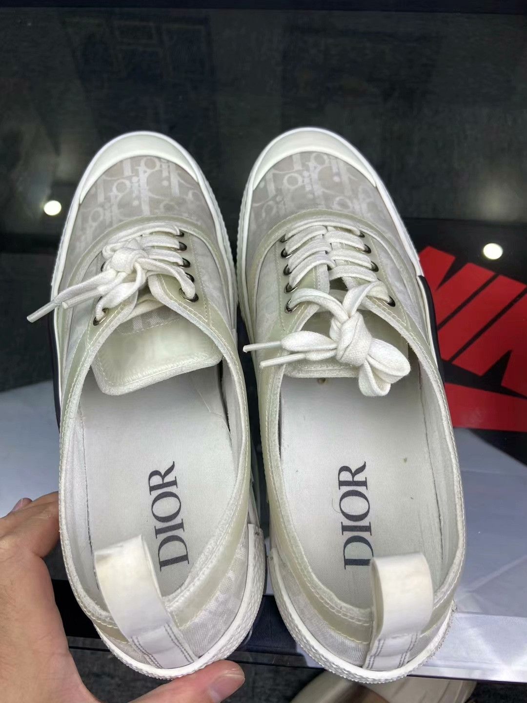 Dior Dior Printed White Lowtop Sneakers 10 Men Size US 10 / EU 43 - 8 Thumbnail