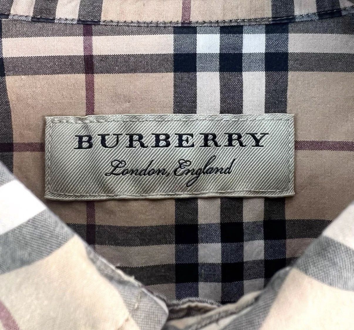 Burberry Beige Plaid Long Sleeve Button-Up Shirt Size US M / EU 48-50 / 2 - 4 Thumbnail