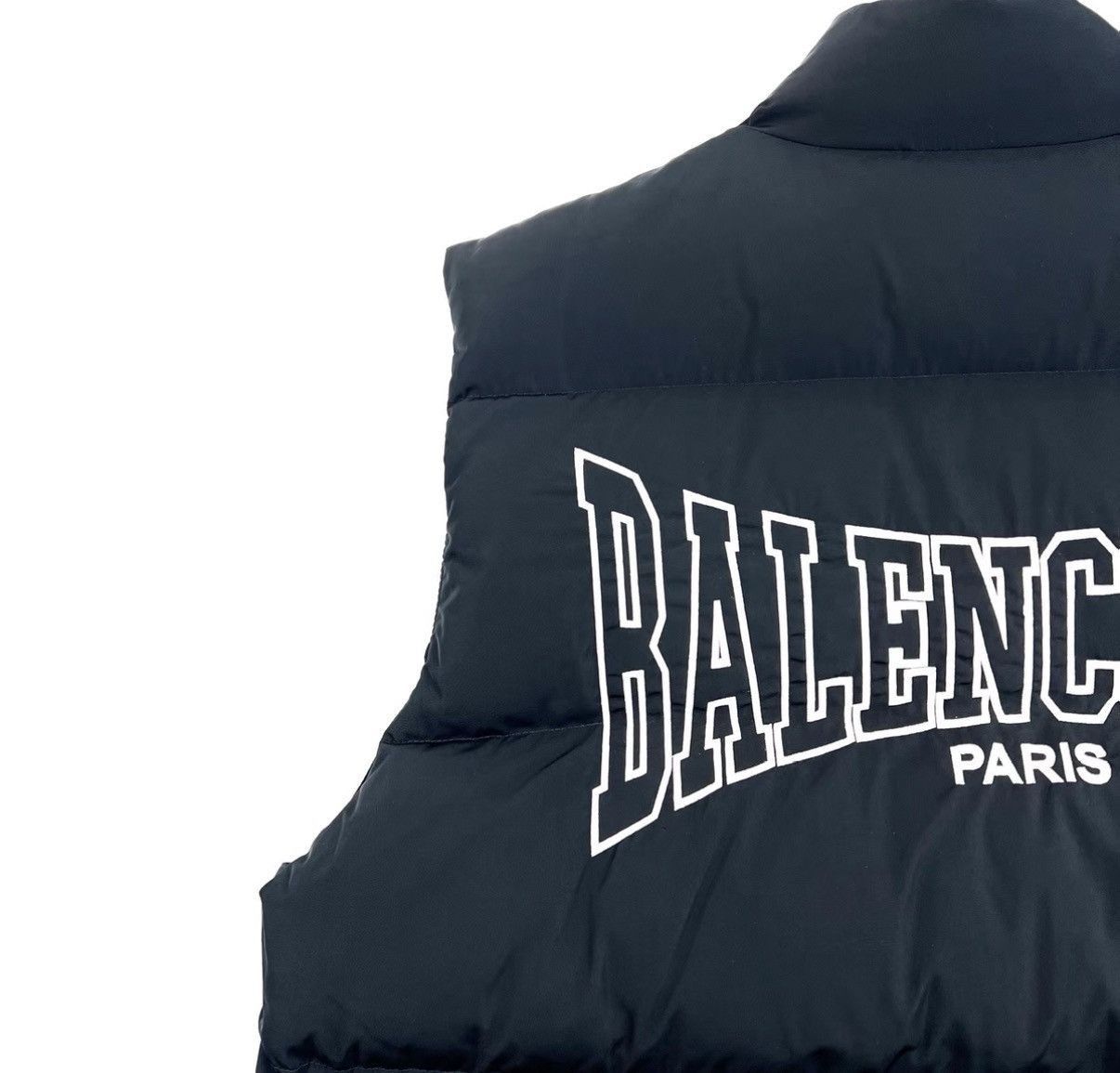 Balenciaga Black Puffer Vest with Zip Closure Size US M / EU 48-50 / 2 - 5 Thumbnail