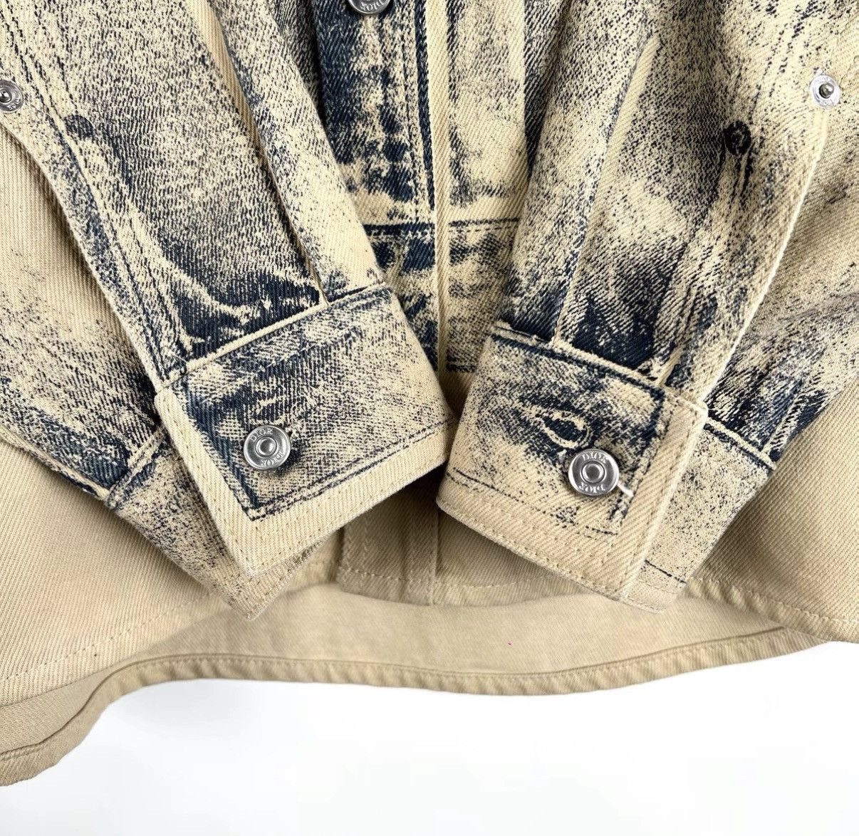 Dior Beige Distressed Button-Up Shirt XS Size US XS / EU 42 / 0 - 5 Thumbnail