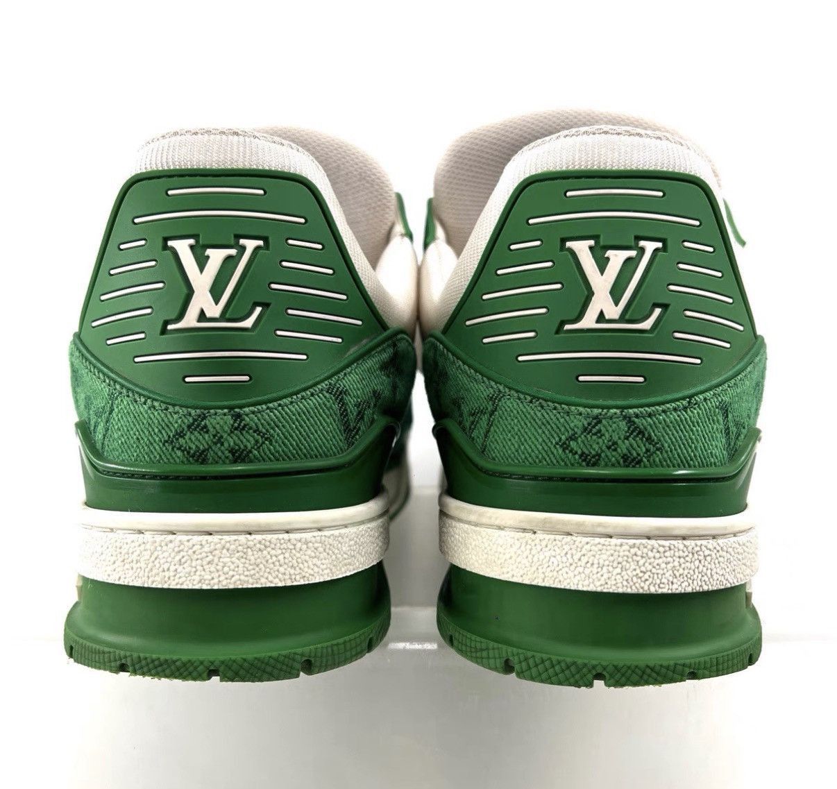 Louis Vuitton Green Low-Top Sneakers Size 8 Size US 8 / EU 41 - 3 Thumbnail