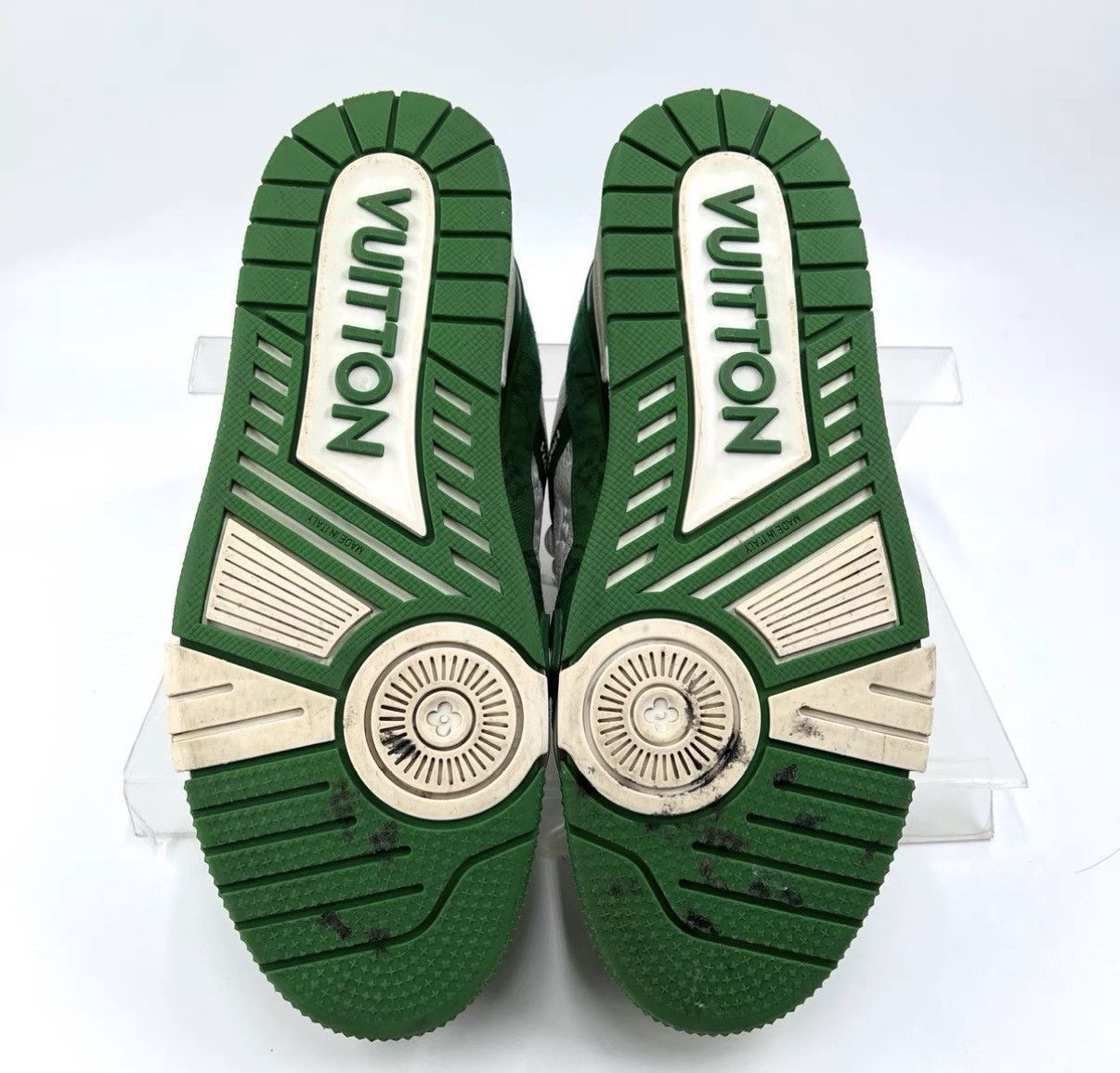 Louis Vuitton Green Low-Top Sneakers Size 8 Size US 8 / EU 41 - 8 Thumbnail