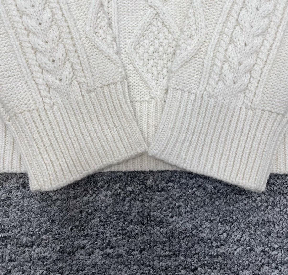 Prada White Cable Knit Crewneck Sweater Size US M / EU 48-50 / 2 - 4 Thumbnail