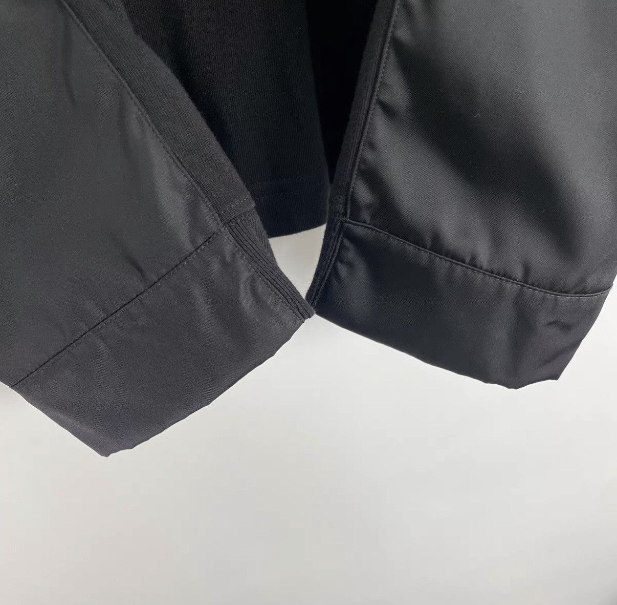 Dior Black Long Sleeve Shirt with Utility Pocket Size US XS / EU 42 / 0 - 5 Thumbnail