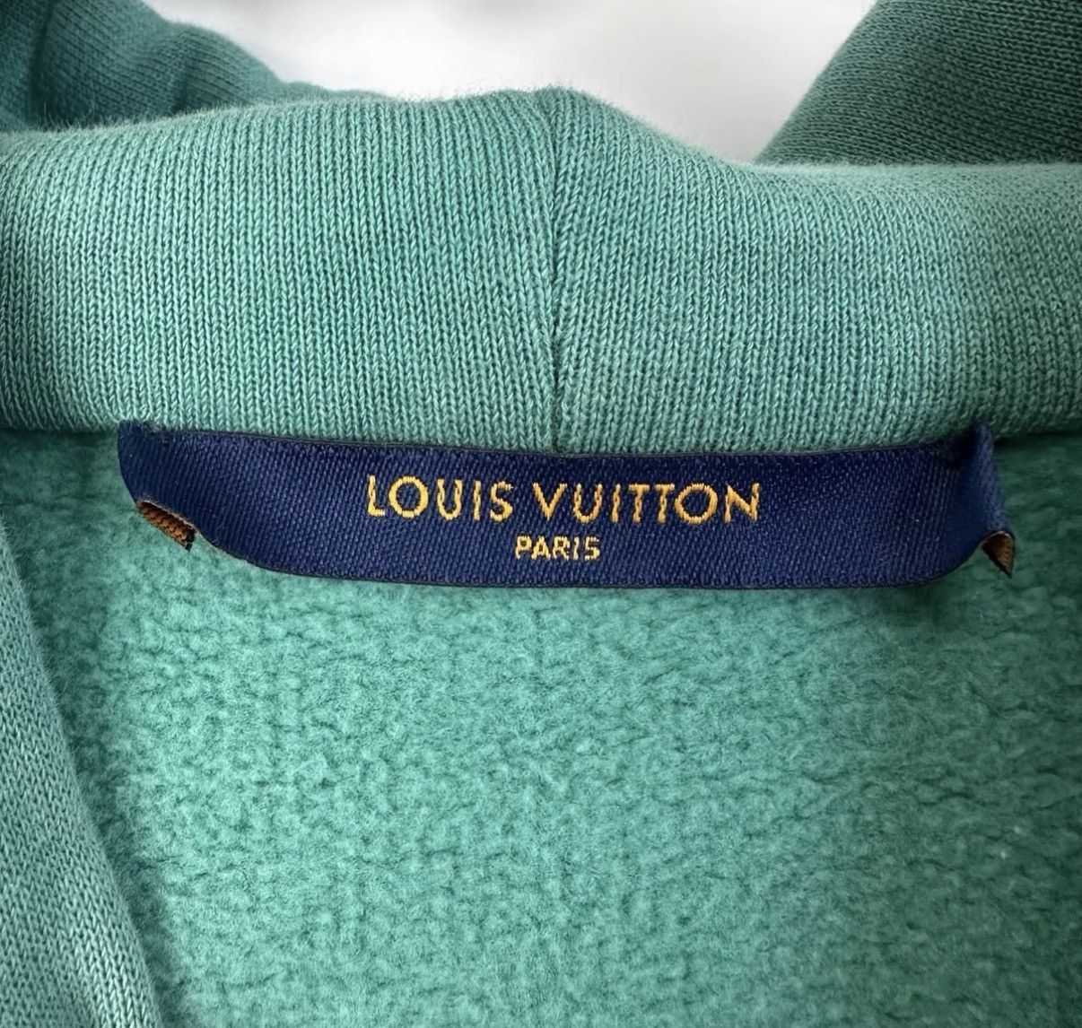 Louis Vuitton Green Oversized Hoodie with Front Pocket Size US XL / EU 56 / 4 - 4 Thumbnail