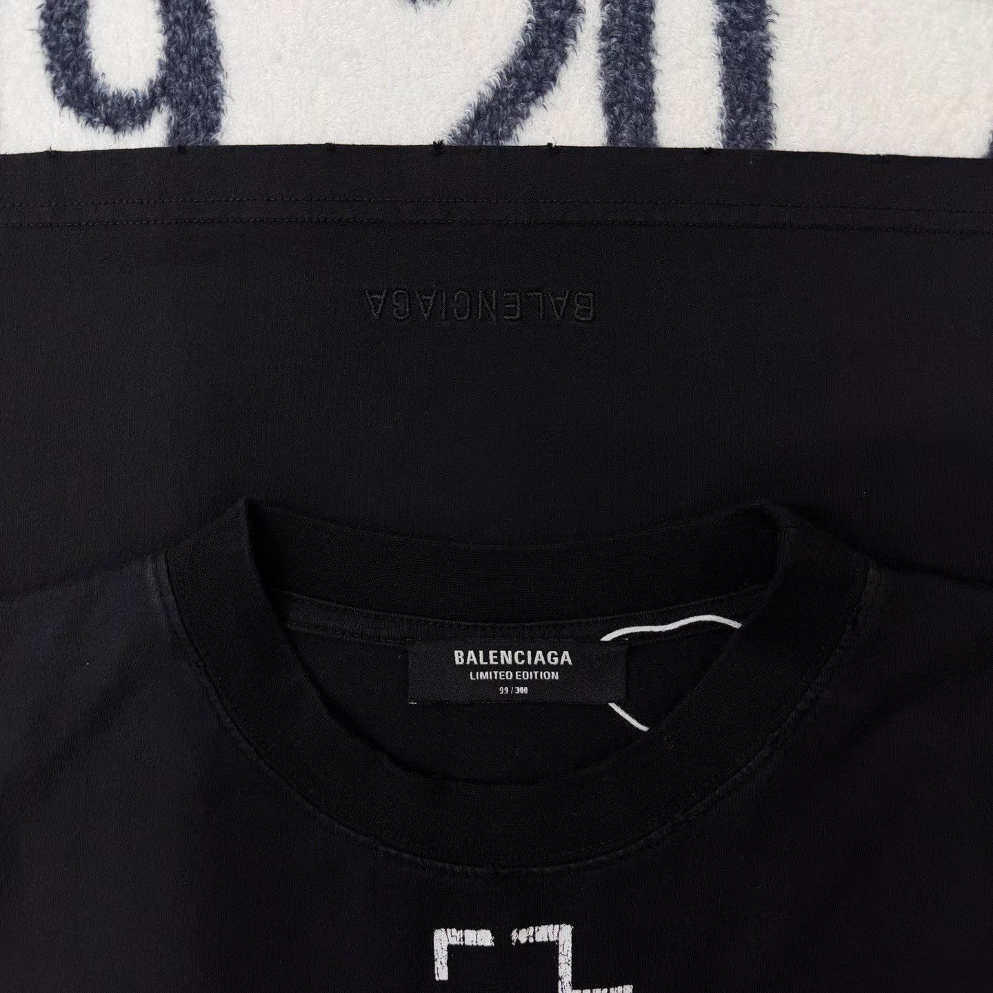 Balenciaga Black Graphic Print Short Sleeve T-Shirt Size US M / EU 48-50 / 2 - 3 Thumbnail