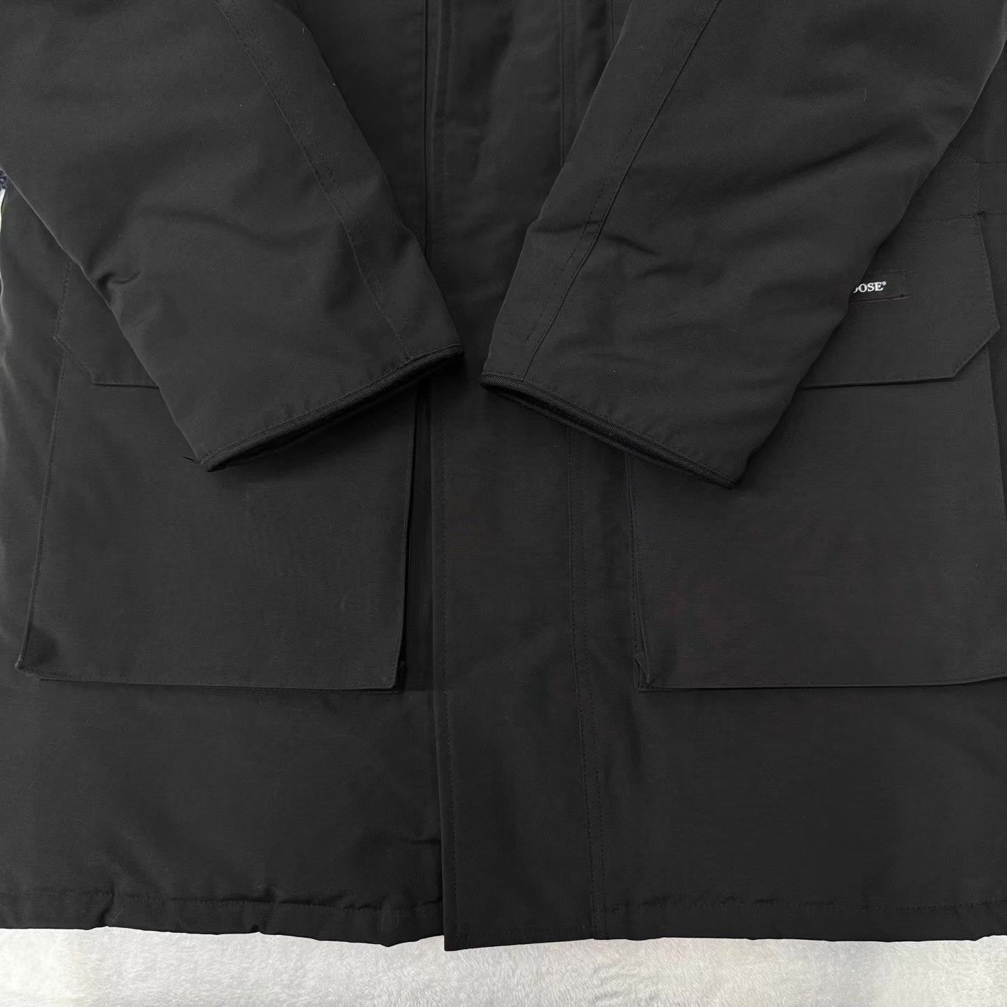 Canada Goose Black Heavy Winter Coat with Fur Trimmed Hood - L Size US L / EU 52-54 / 3 - 3 Thumbnail