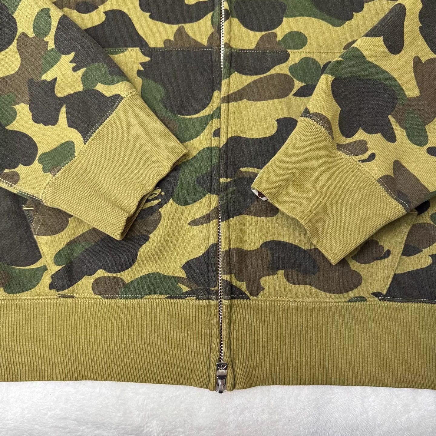 Bape Multi Camo Zip-Up Hoodie - XL Size US XL / EU 56 / 4 - 2 Thumbnail