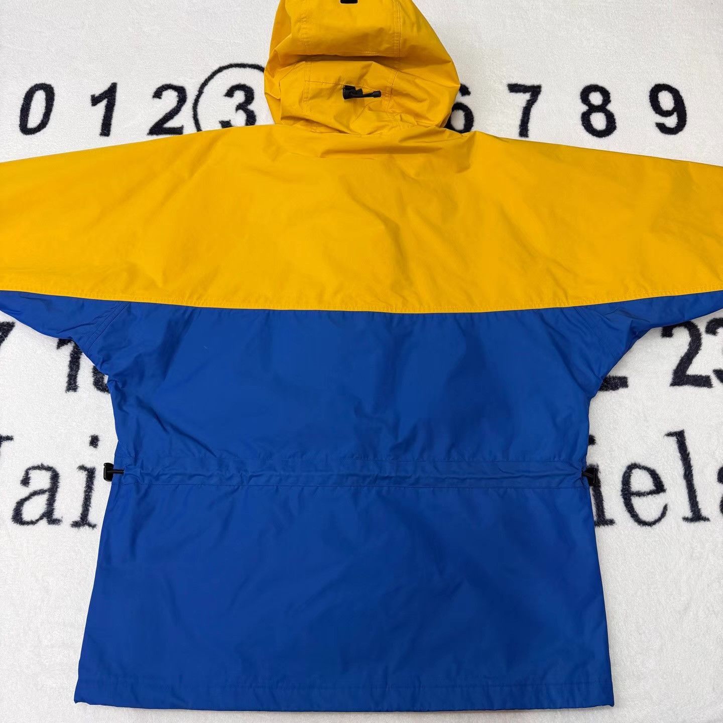 Burberry Multi-Color Hooded Light Jacket, Size M Size US M / EU 48-50 / 2 - 3 Thumbnail