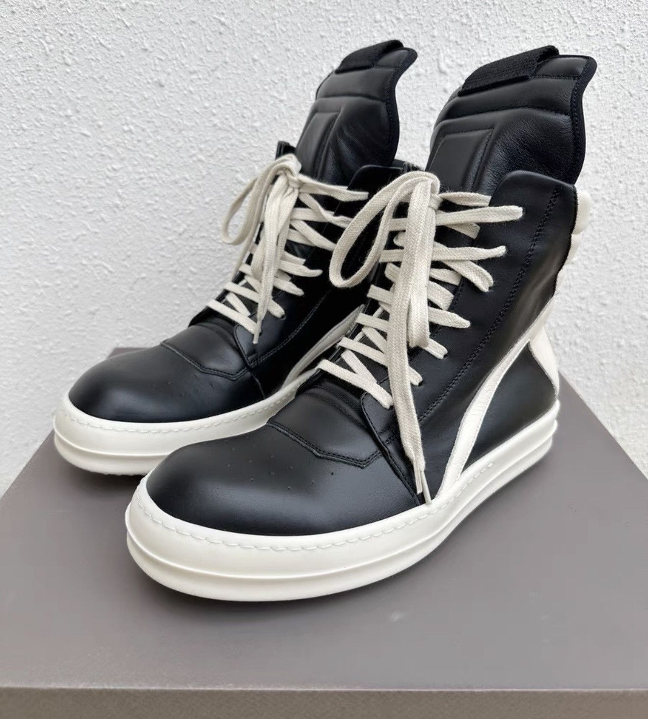 Rick Owens Black High-Top Sneakers Size 7 Size US 7 / EU 40 - 2 Thumbnail