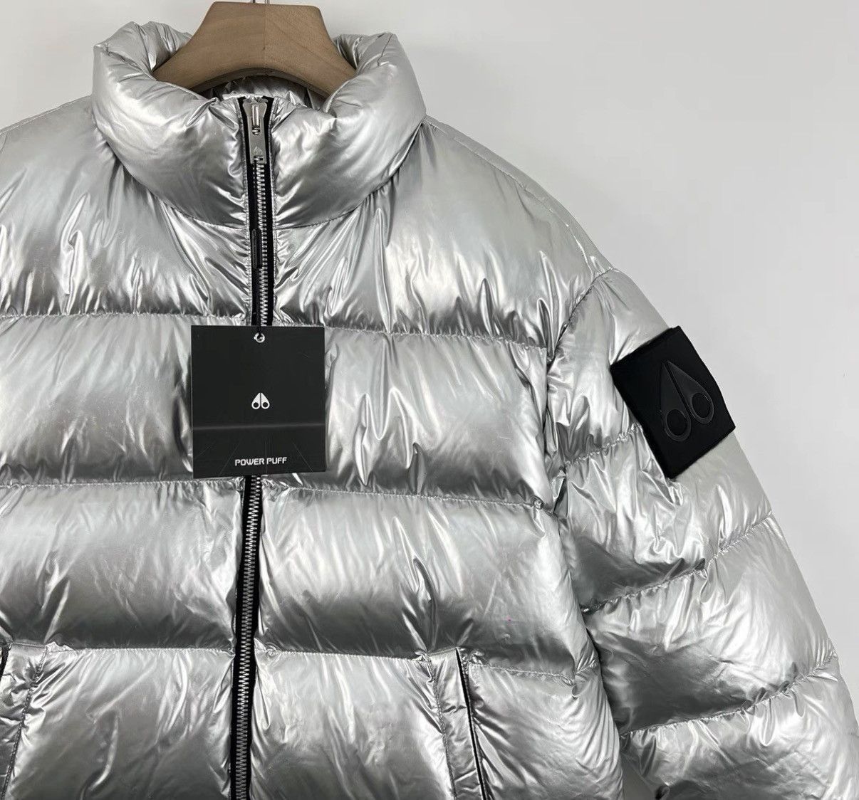 Moose Knuckles Silver Puffer Jacket - Size M Size US M / EU 48-50 / 2 - 3 Thumbnail
