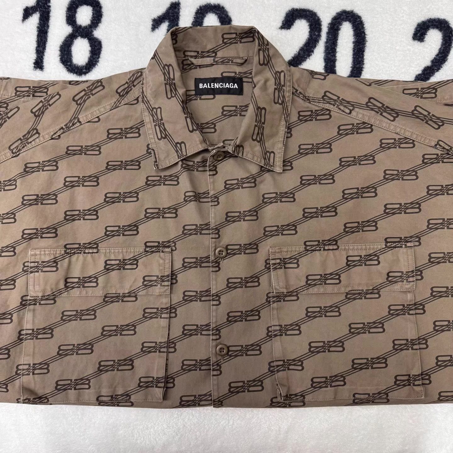 Balenciaga Brown Patterned Short Sleeve Utility Shirt XL Size US XL / EU 56 / 4 - 5 Thumbnail