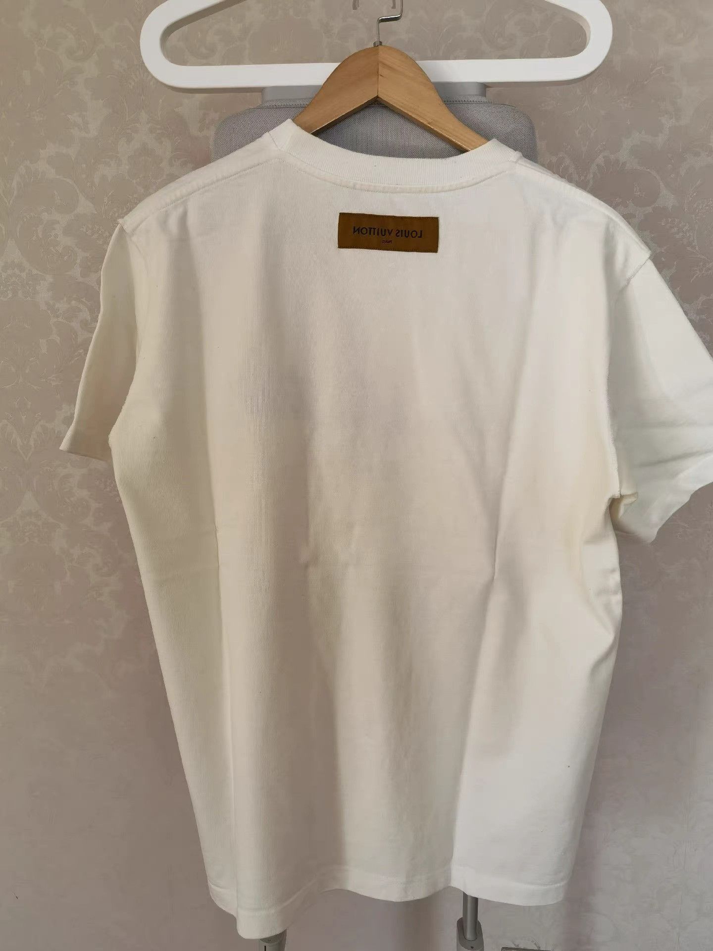Louis Vuitton White Short-Sleeve Graphic T-Shirt Size US L / EU 52-54 / 3 - 2 Thumbnail