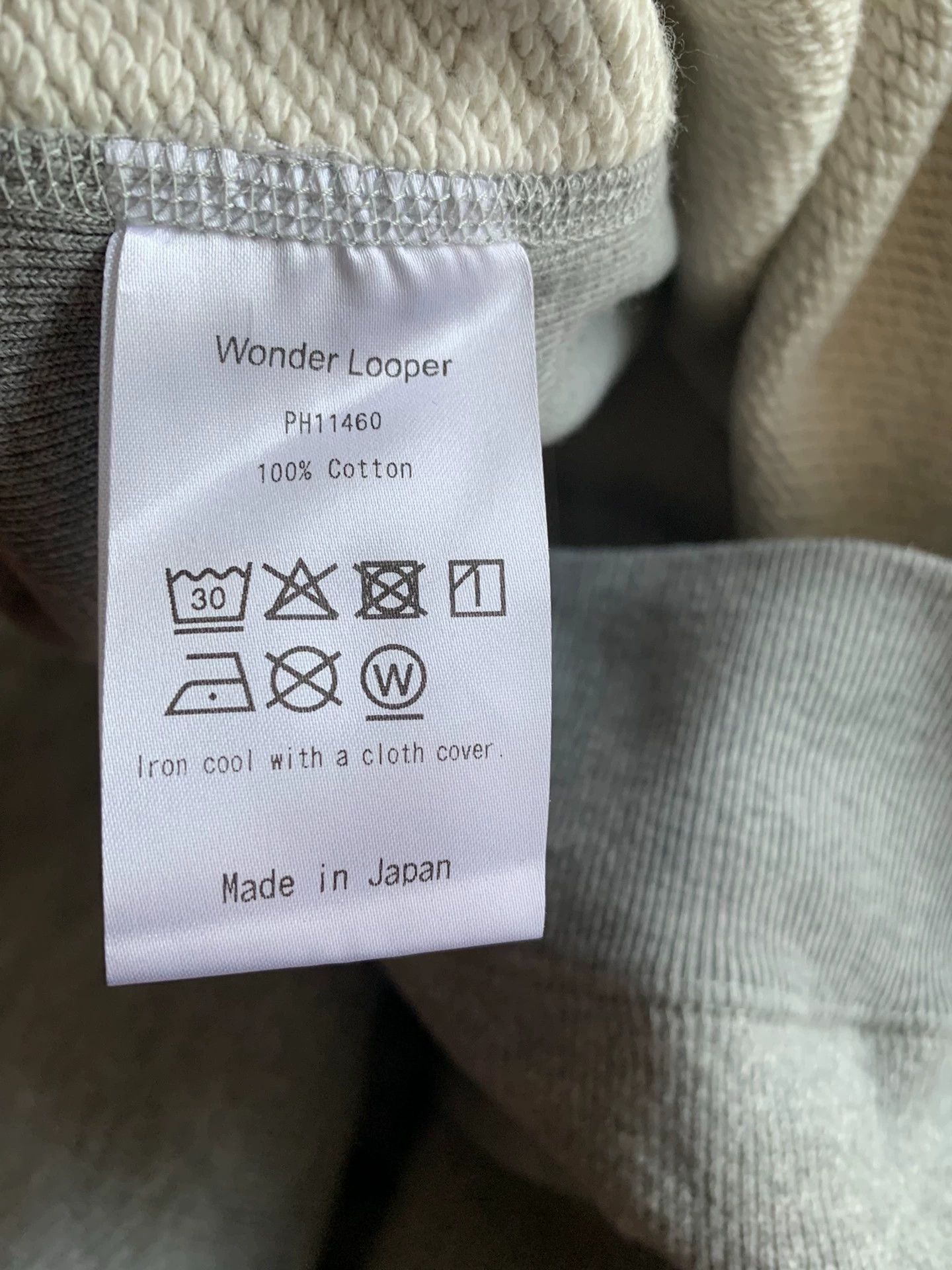 Wonderlooper Gray Hoodie with Drawstring and Front Pocket Size US XXL / EU 58 / 5 - 7 Thumbnail